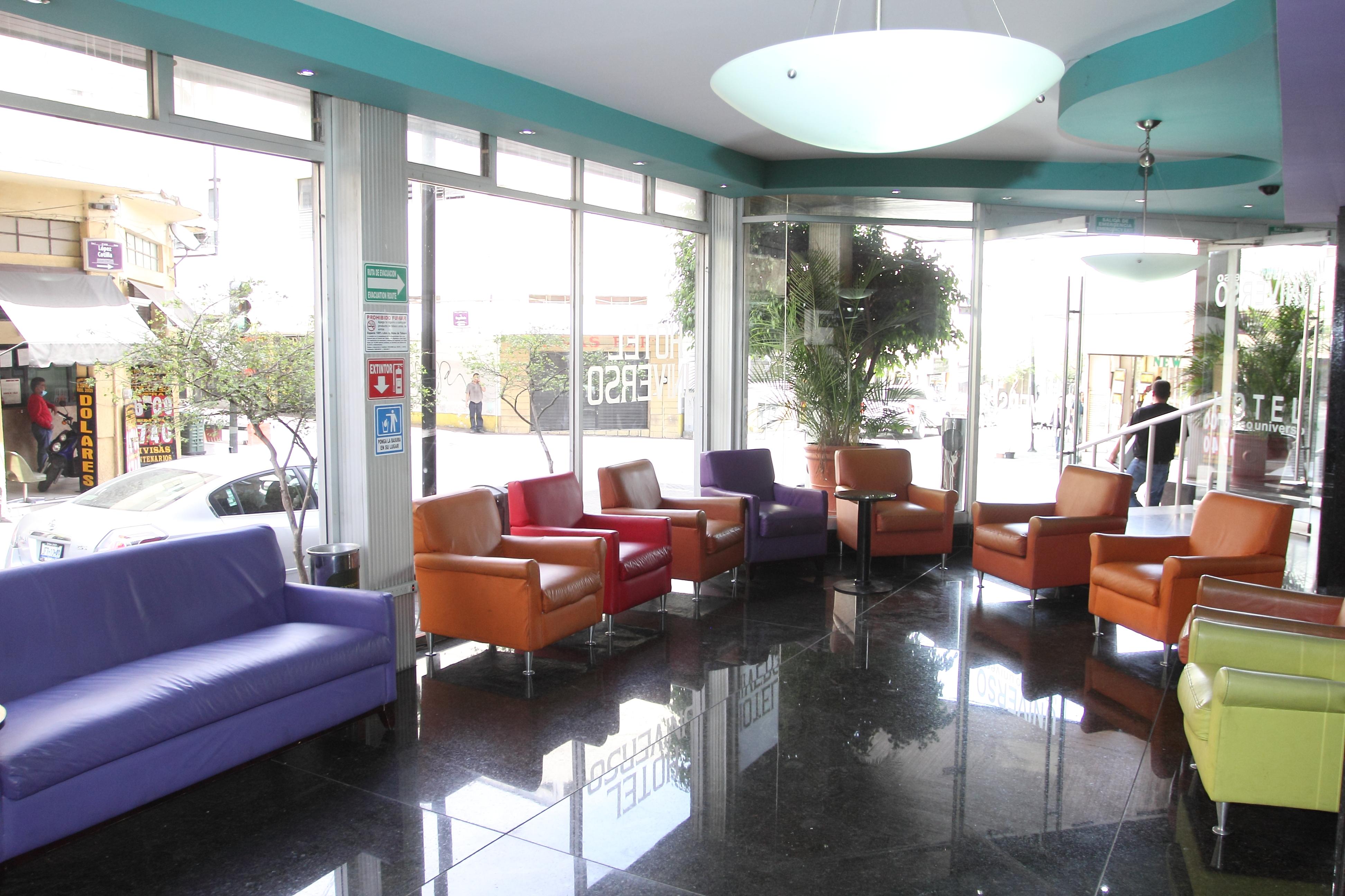 Vista Lobby Hotel Universo Guadalajara