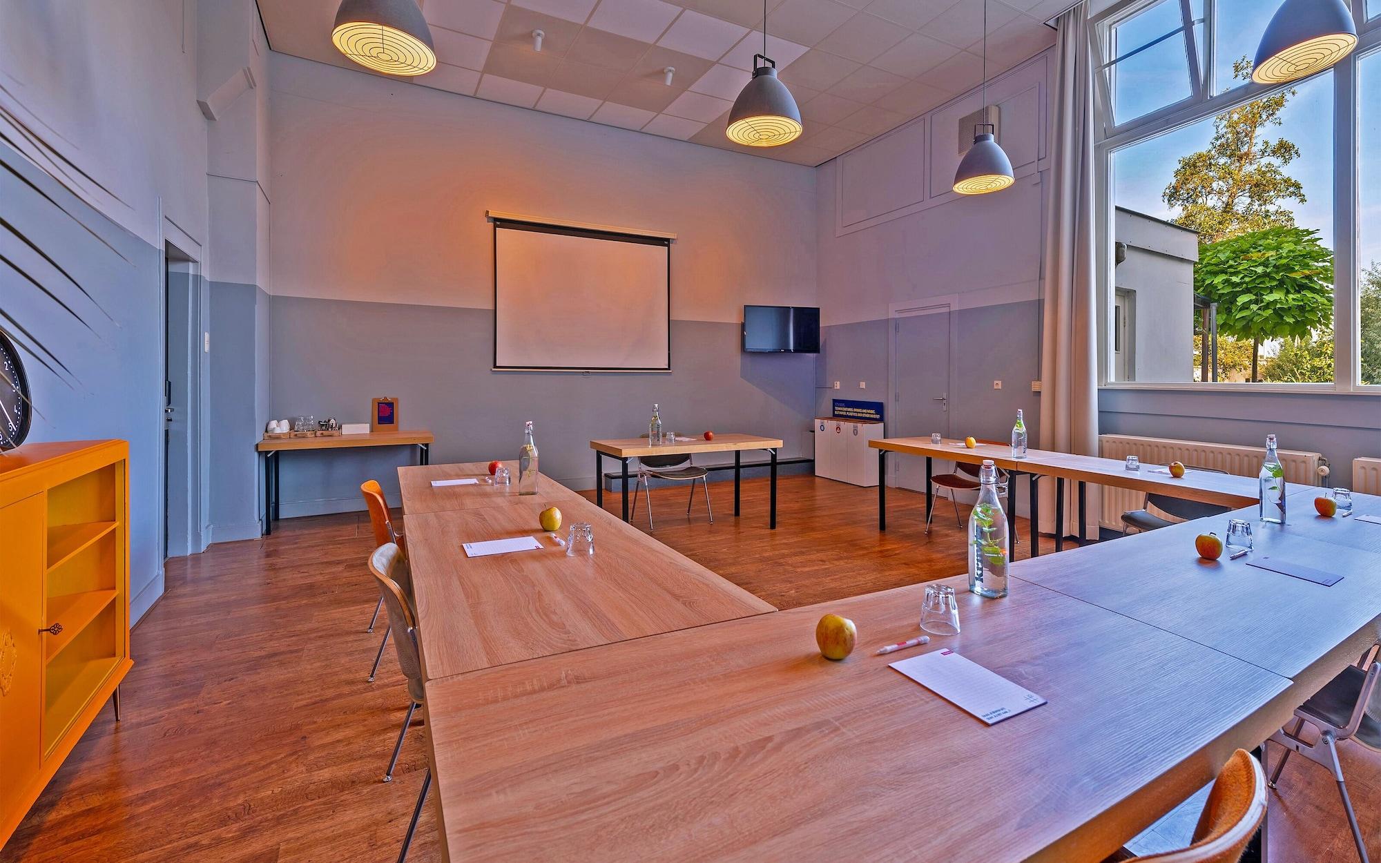 Sala de Reuniones Stayokay Haarlem - Hostel