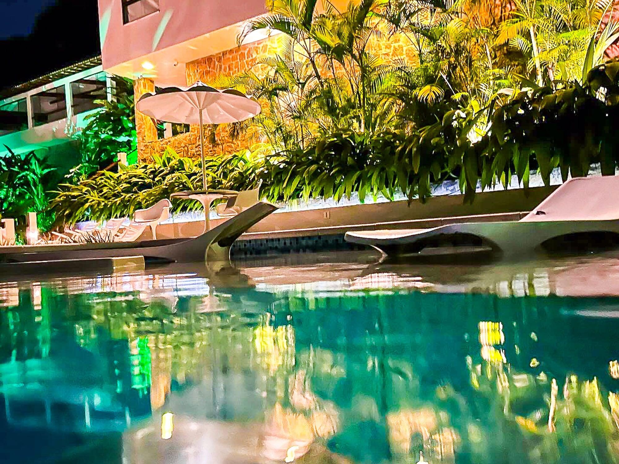 Vista Piscina Oasis Beach House