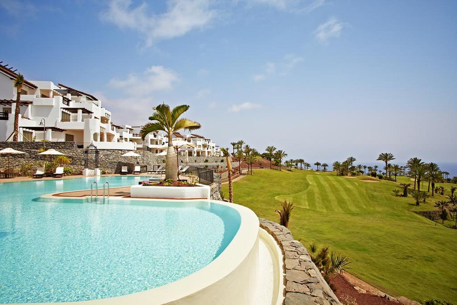 Vista Exterior Las Terrazas de Abama Suites