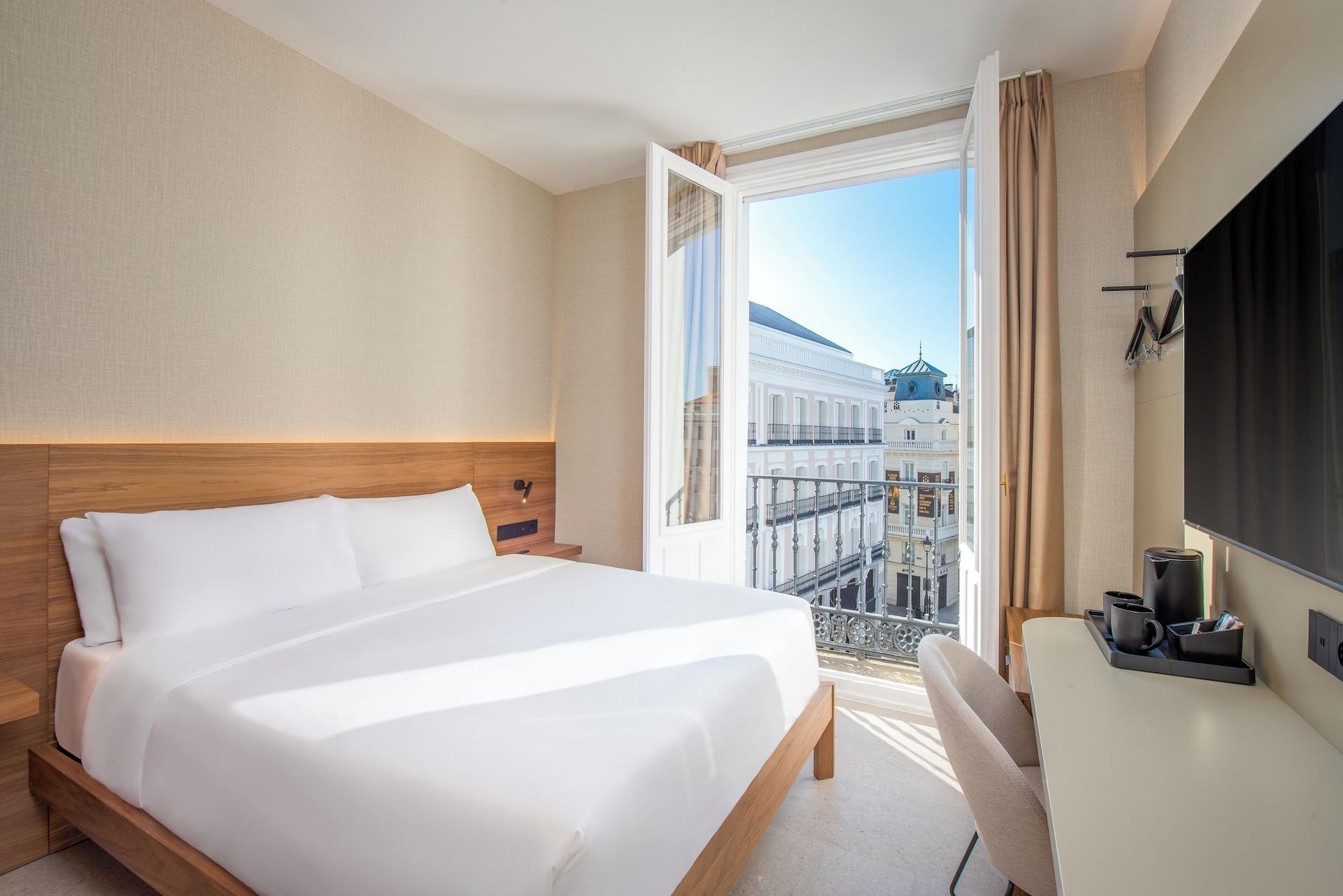 Habitación LUTHIA Puerta del Sol