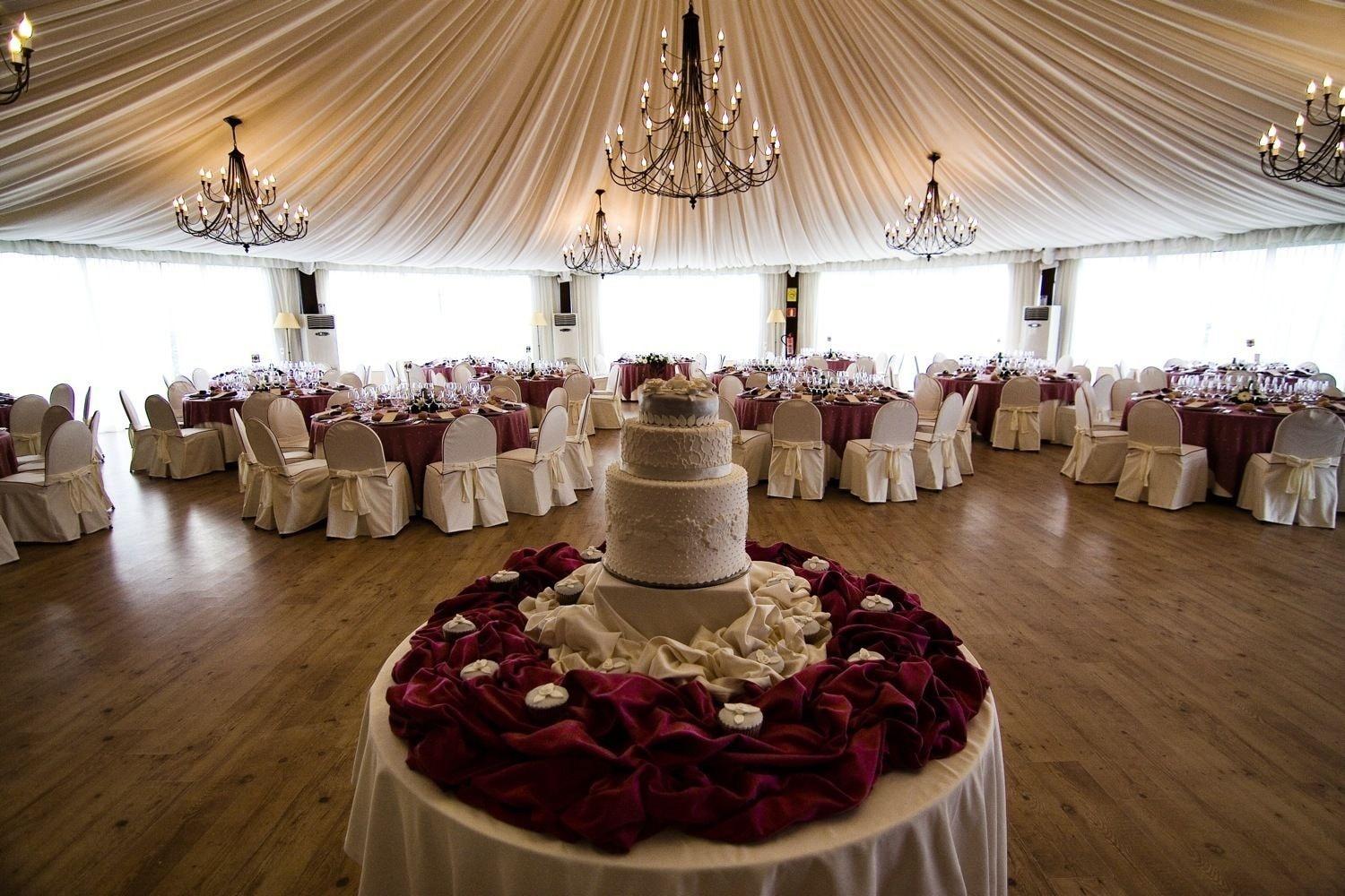 Restaurant Hotel Pazo de Lestrove by Pousadas de Compostela