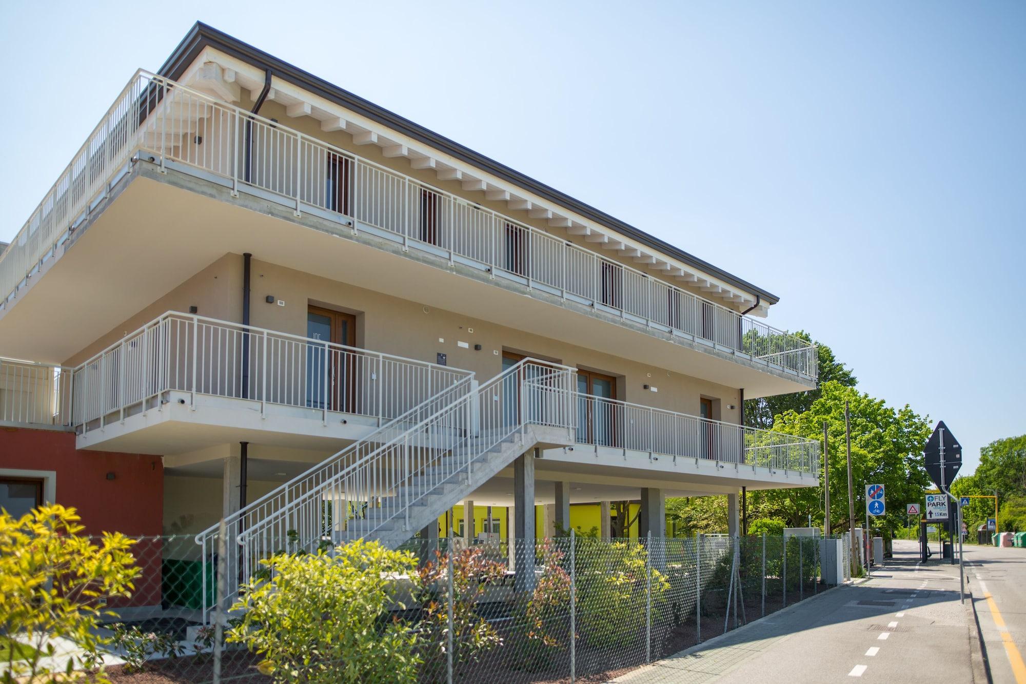 Vista Exterior Guest House Bella Onda
