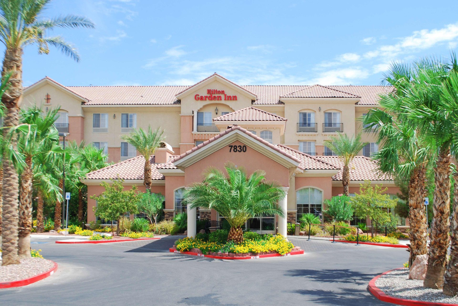 Vista Exterior Hilton Garden Inn Las Vegas Strip South