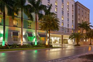 Alojamiento - Best Western Plus Miami Intl Airport Hotel & Suites Coral Gables