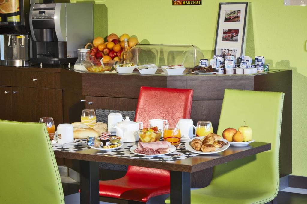 Restaurant KYRIAD Design ENZO THIONVILLE