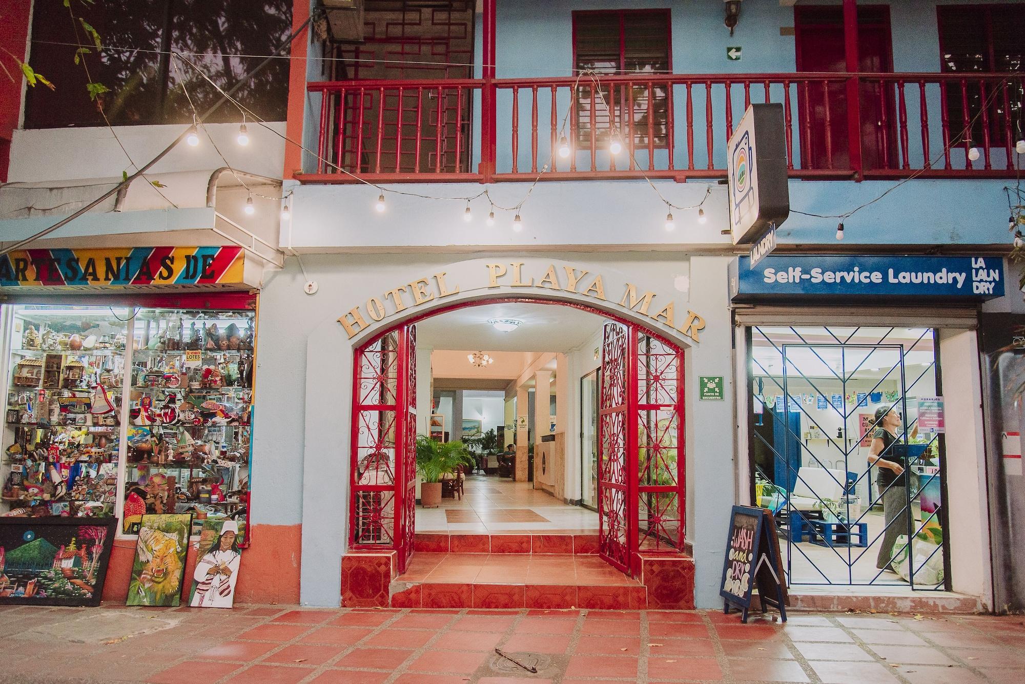 Vista Exterior Ayenda 1614 Playa y Mar