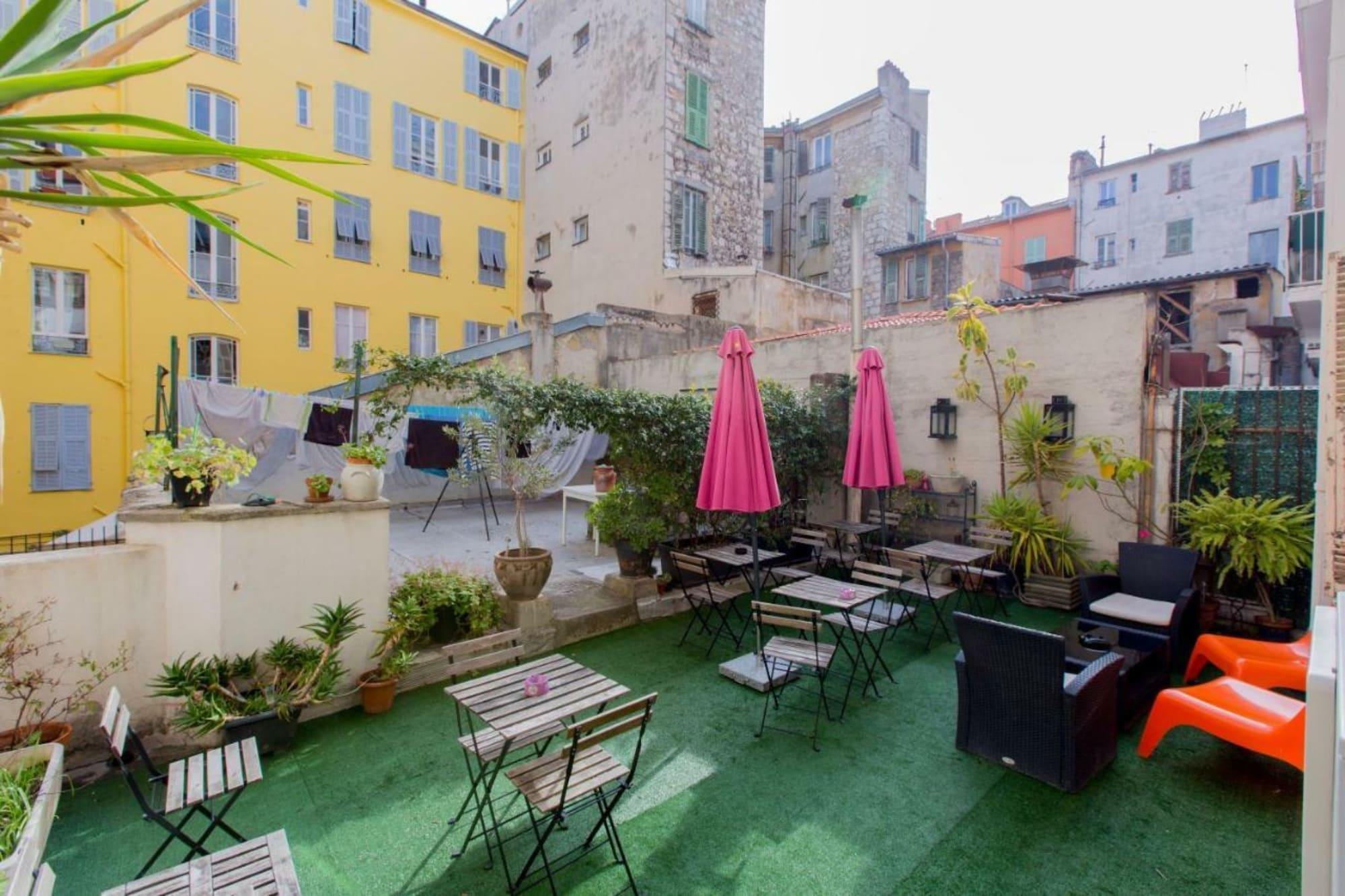 Vista Exterior Pastoral - Hostel