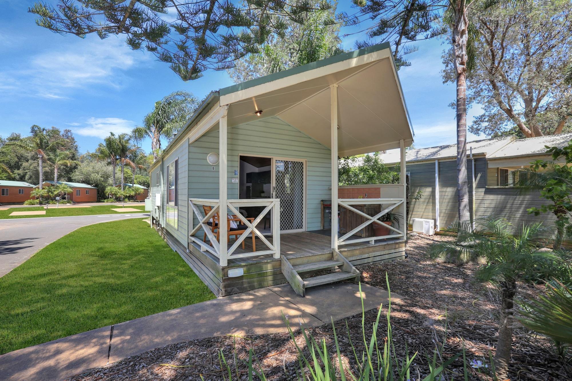 Vista Exterior Seven Mile Beach Holiday Park