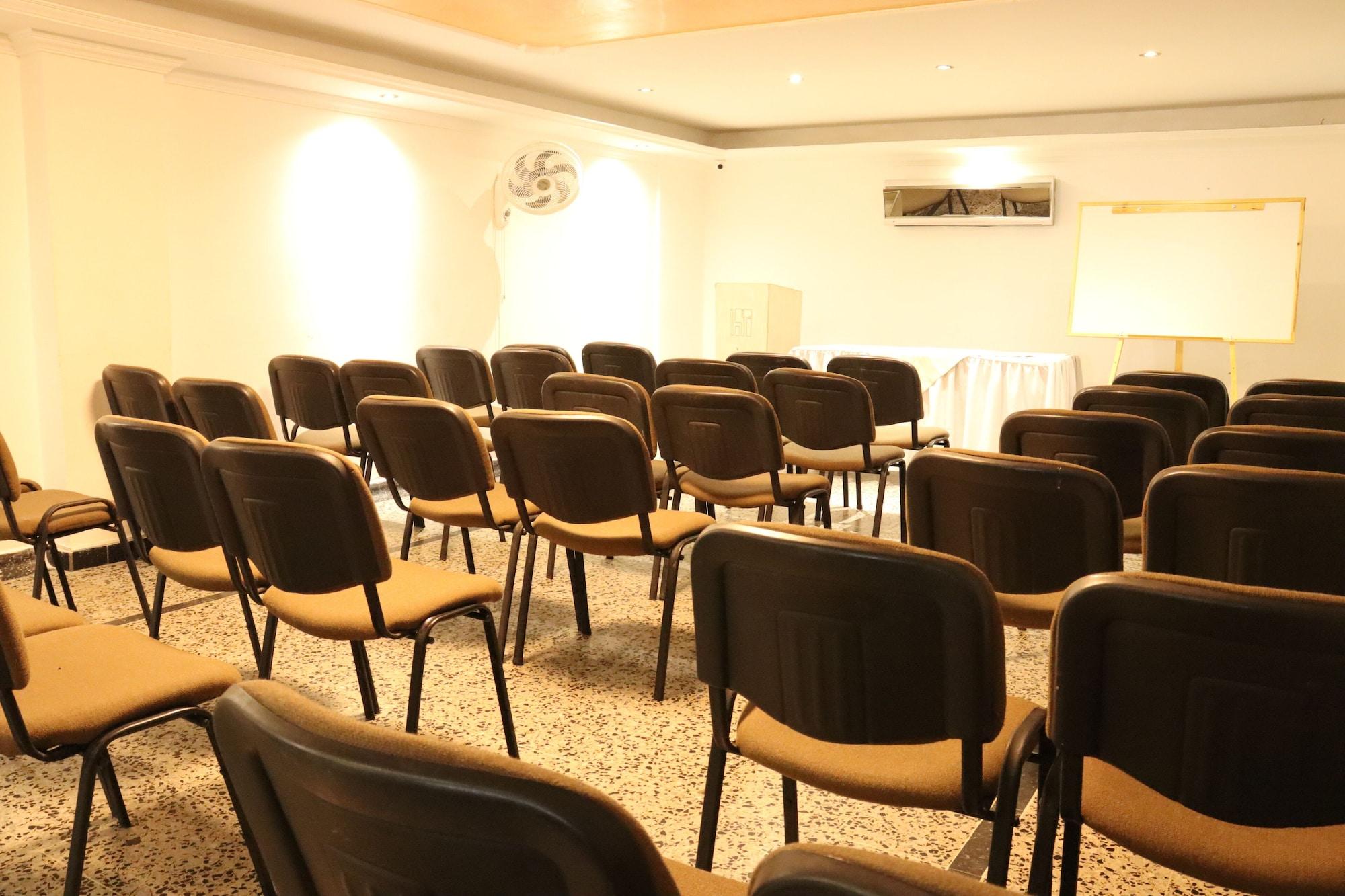 Vista Lobby Hotel Inambu