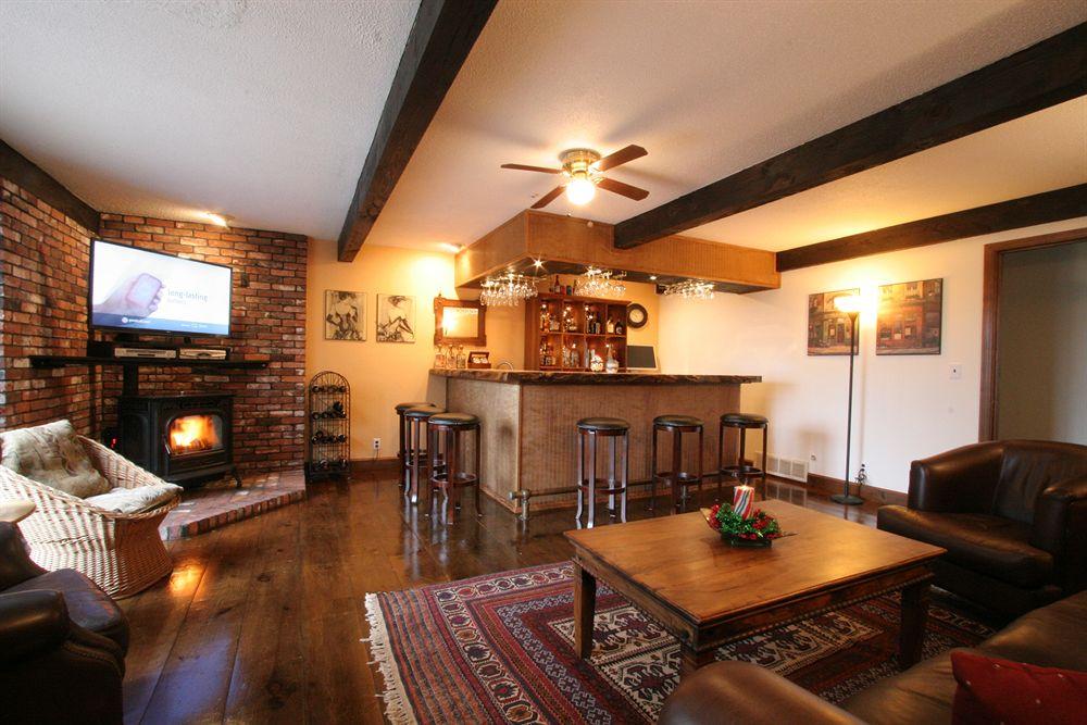 Bar/Salón The Old Saco Inn
