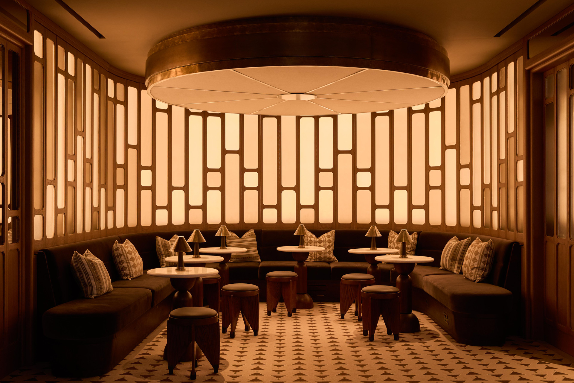 Vista Lobby The Newman