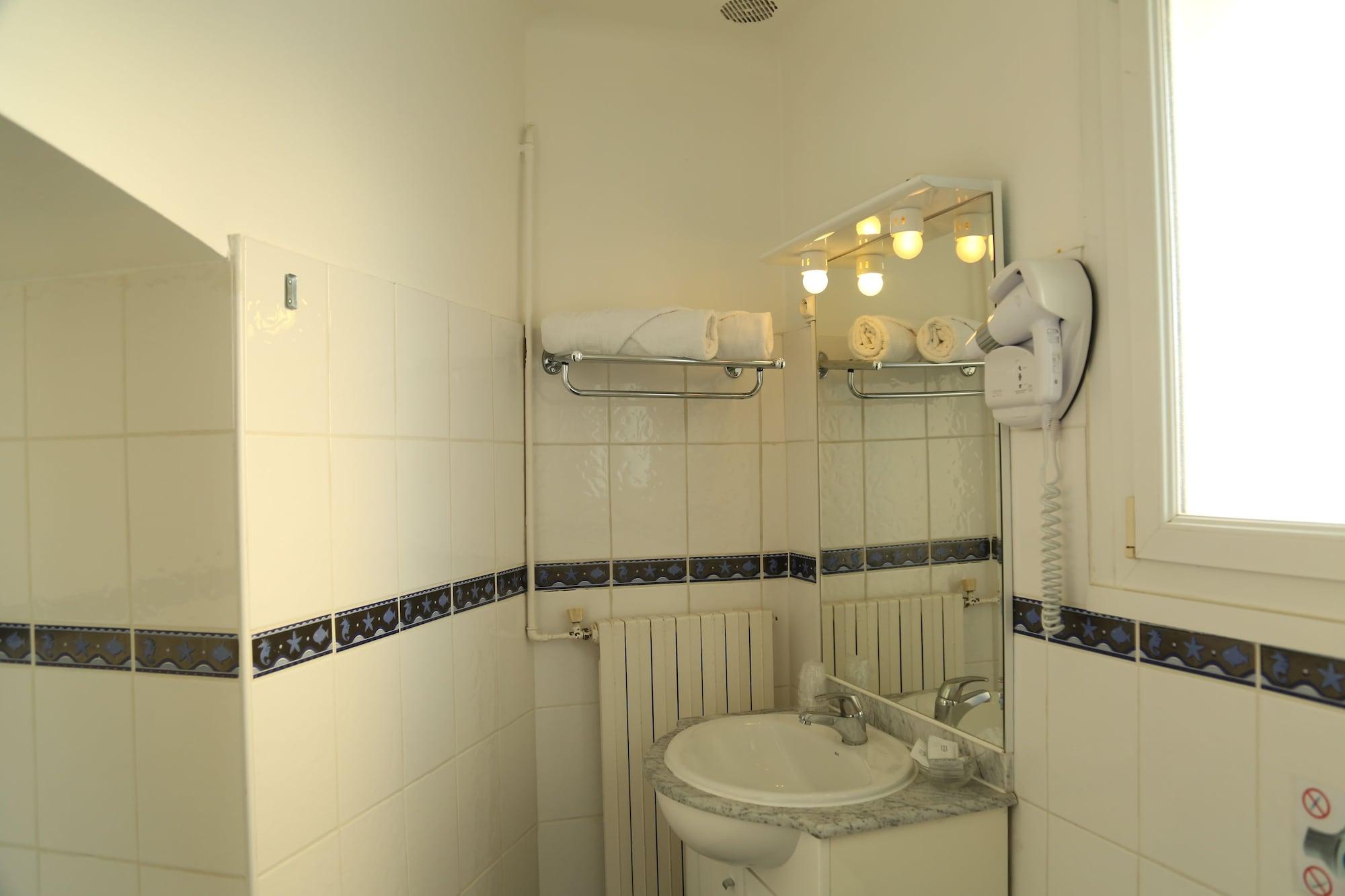 Equipamiento de Habitación Hôtel de France