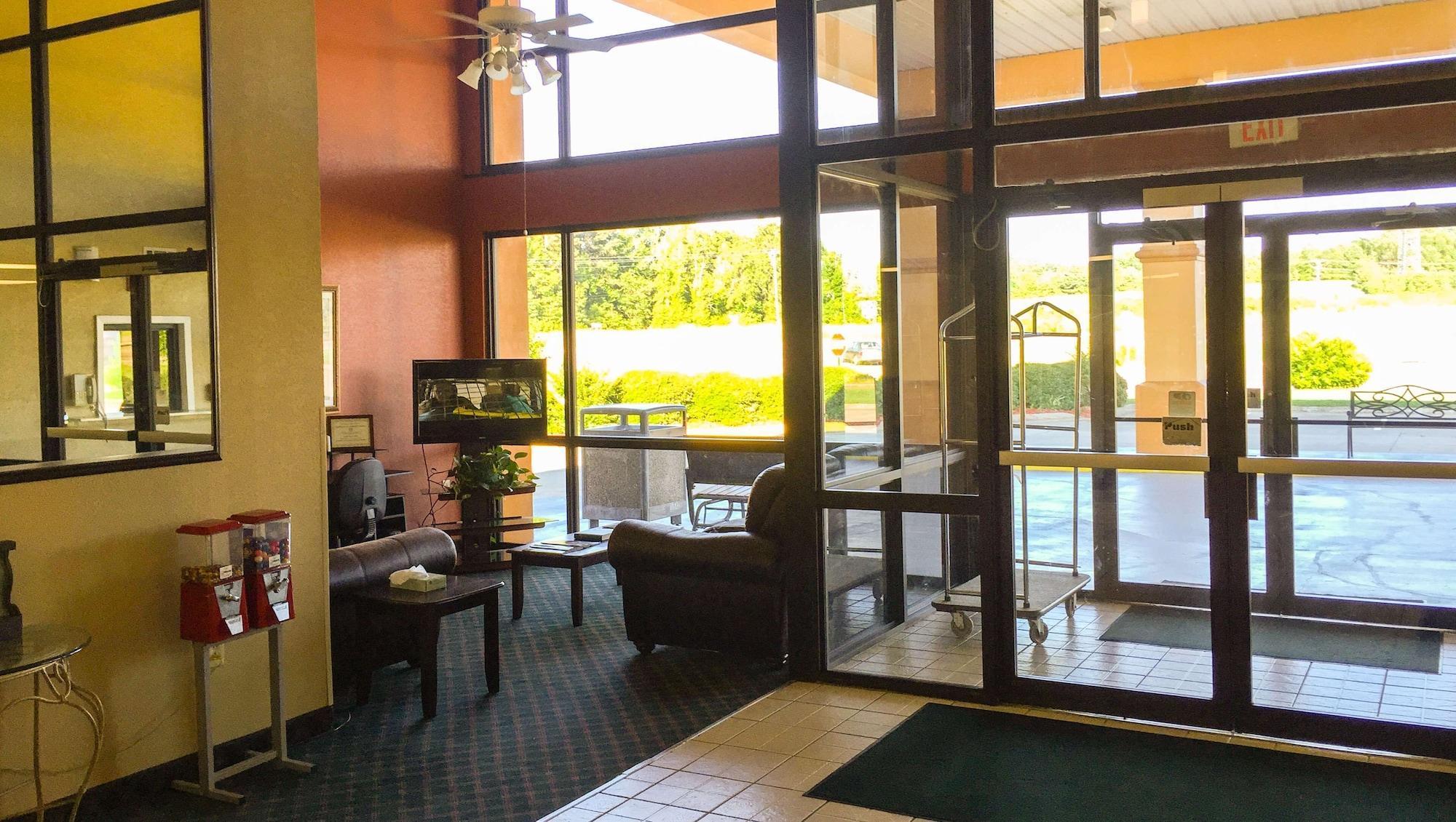 Vista Lobby Super Inn and Suites Philadelphia