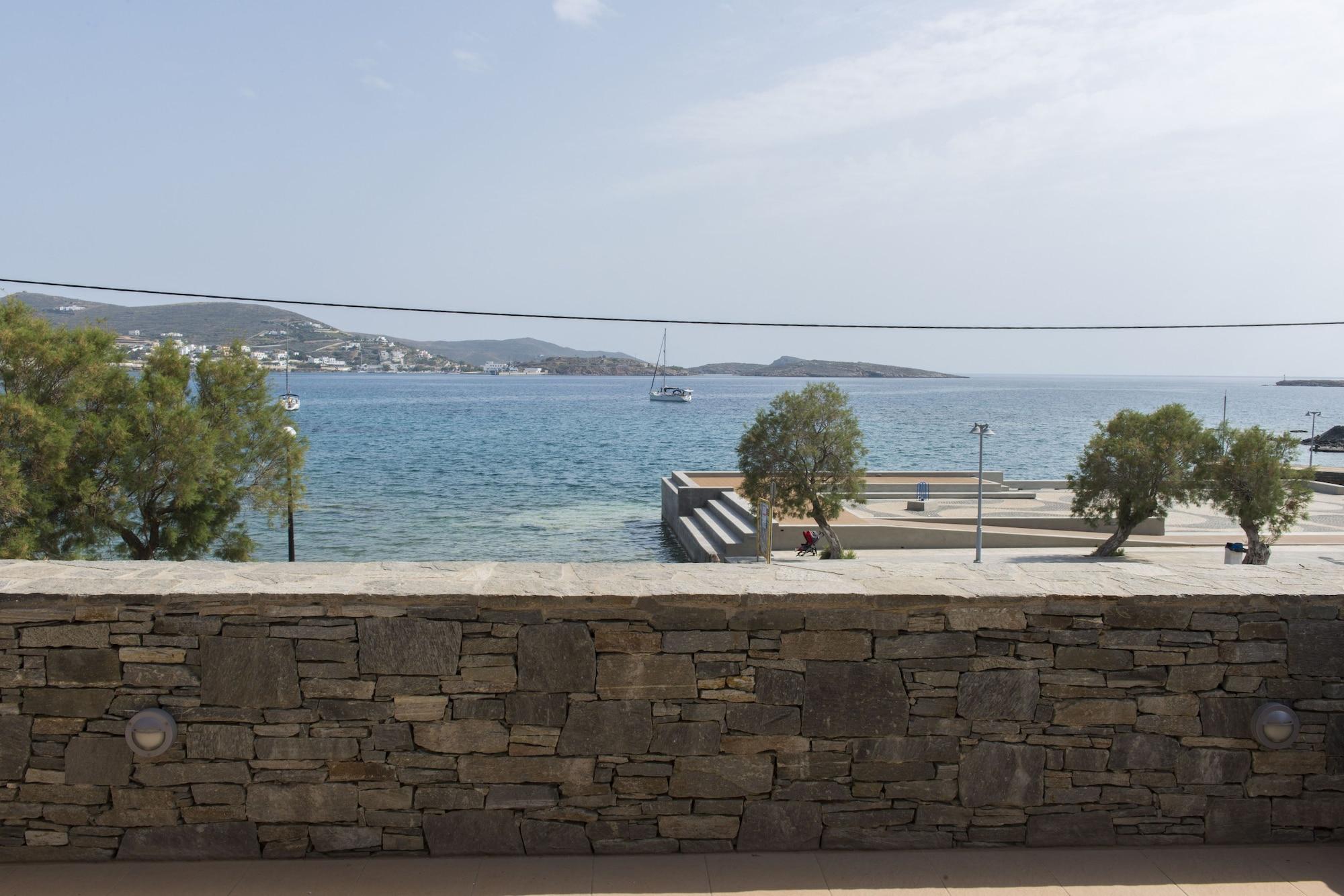 Vista Exterior Syros Wellness Luxury Suites