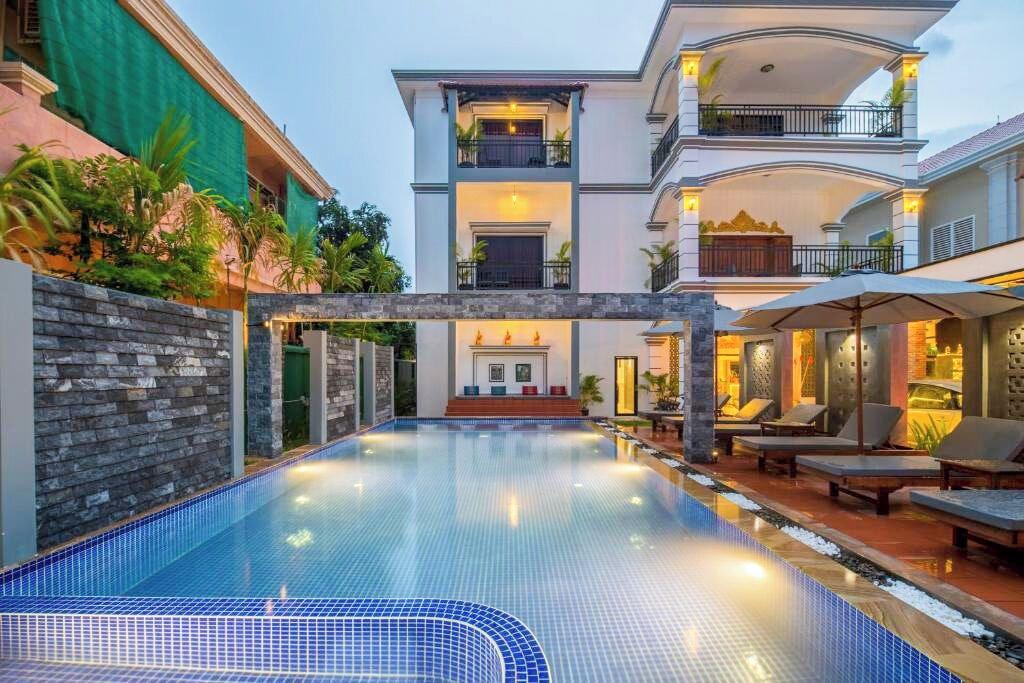 Vista Exterior Golden Bayon Boutique Hotel