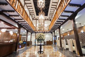 Alojamiento - Felicia Hotel & Suites