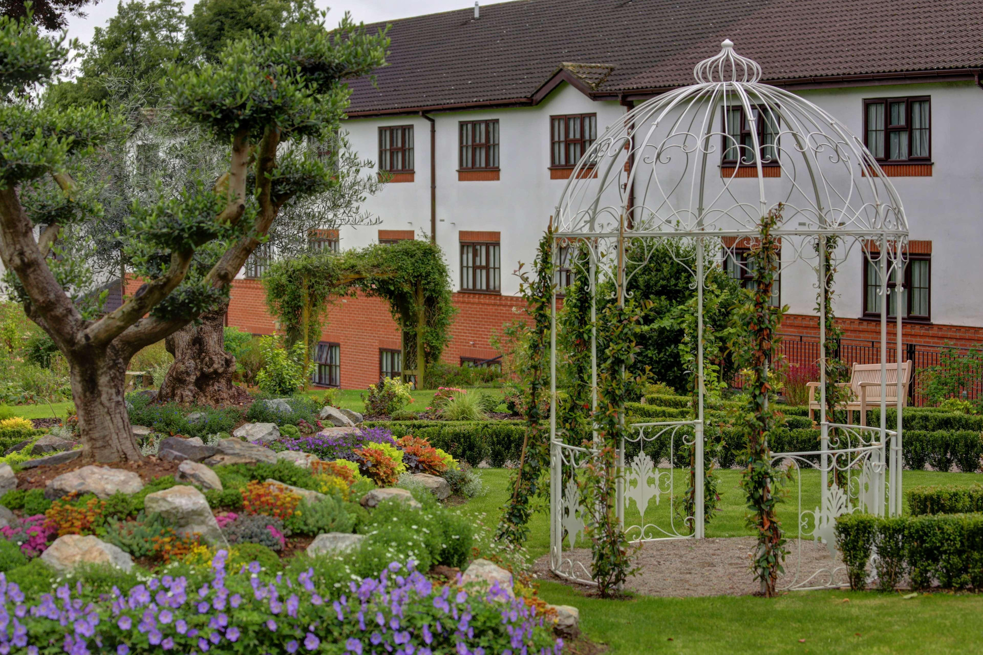 Vista Exterior Best Western Plus Ullesthorpe Court Hotel & Golf Club