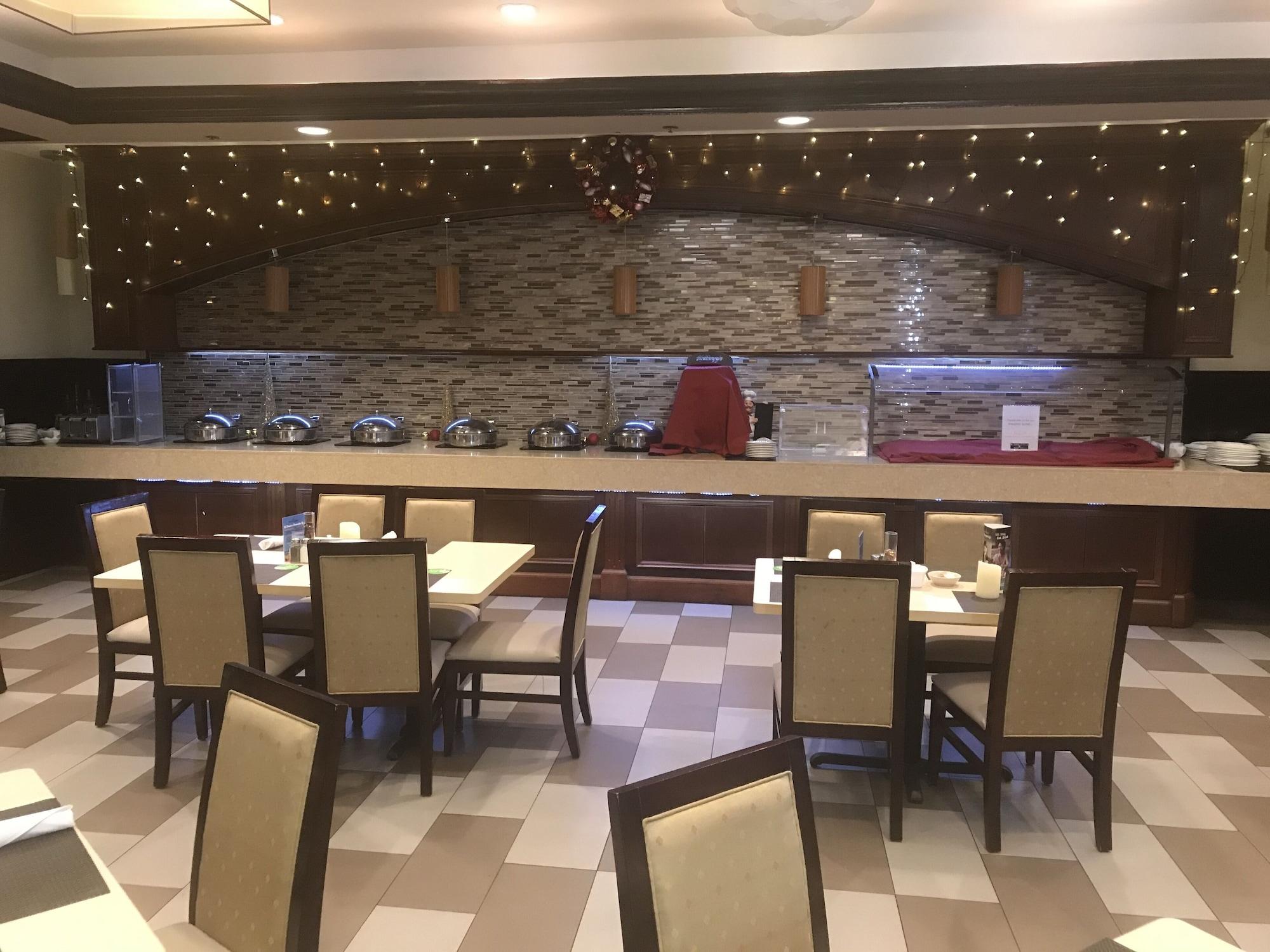 Restaurant Holiday Inn Orlando East - UCF Area by IHG