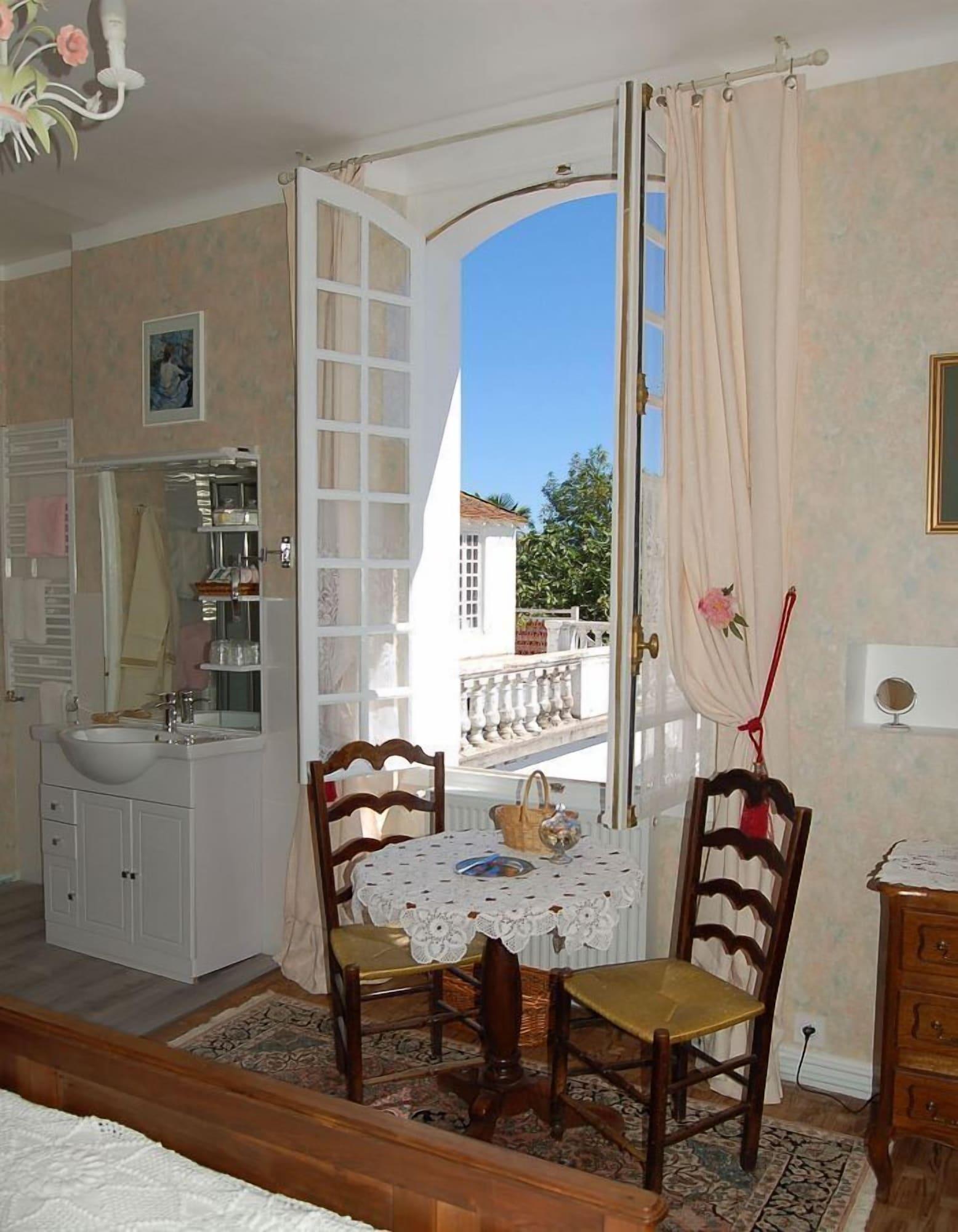 Comodidades del Alojamiento La Maison d'Antan