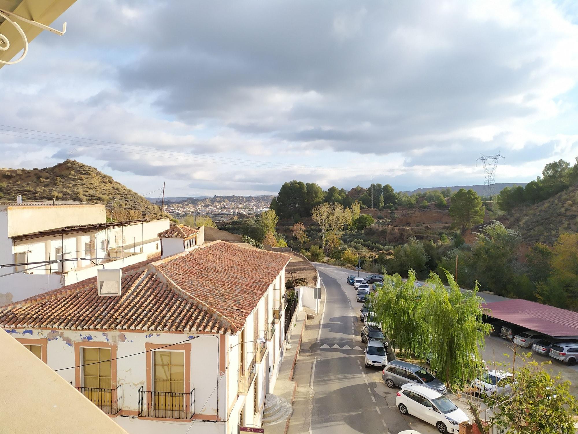 Comodidades del Alojamiento Hostal Rural Montual