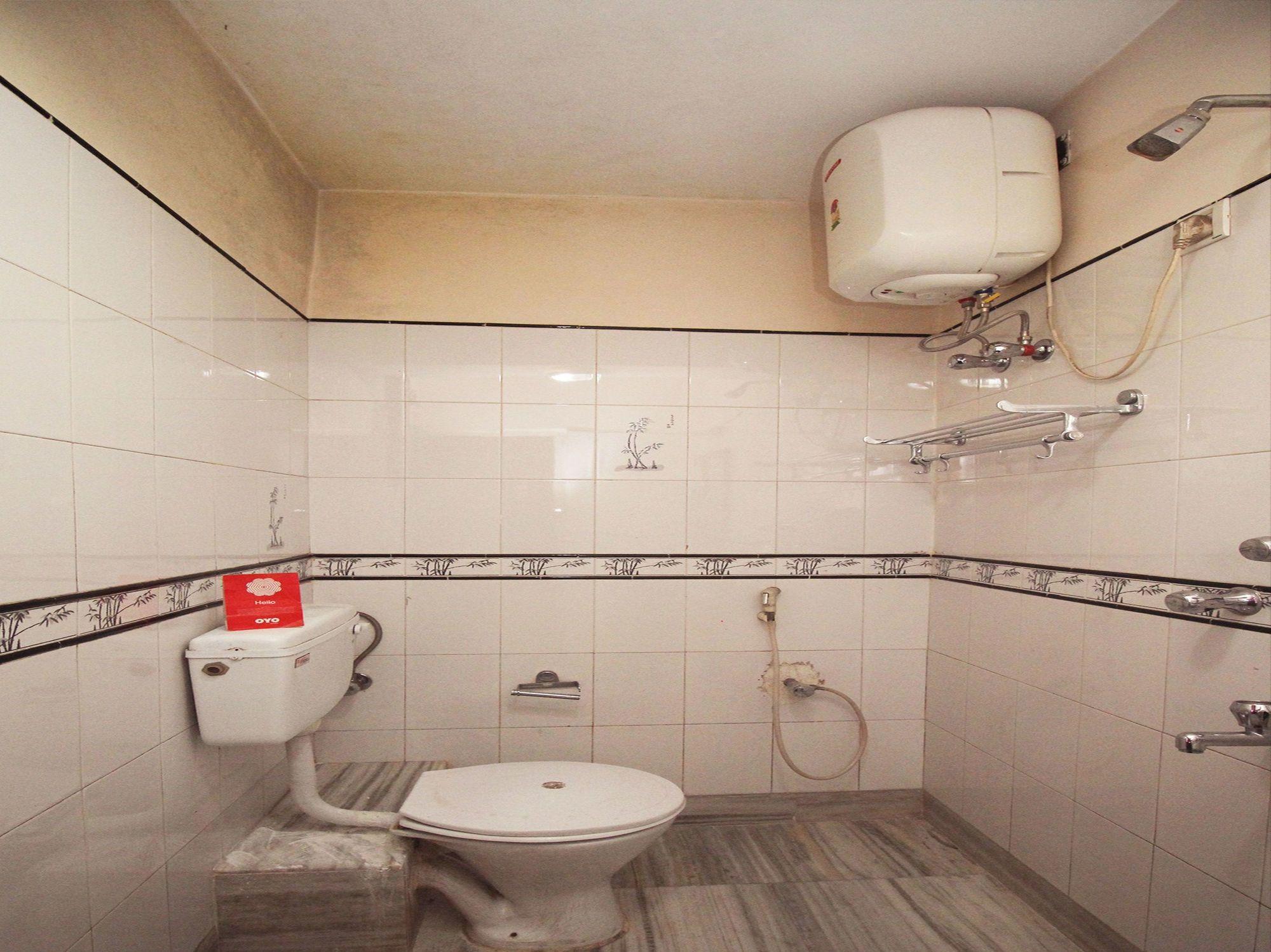 Equipamiento de Habitación OYO 10587 Vanjula Residency