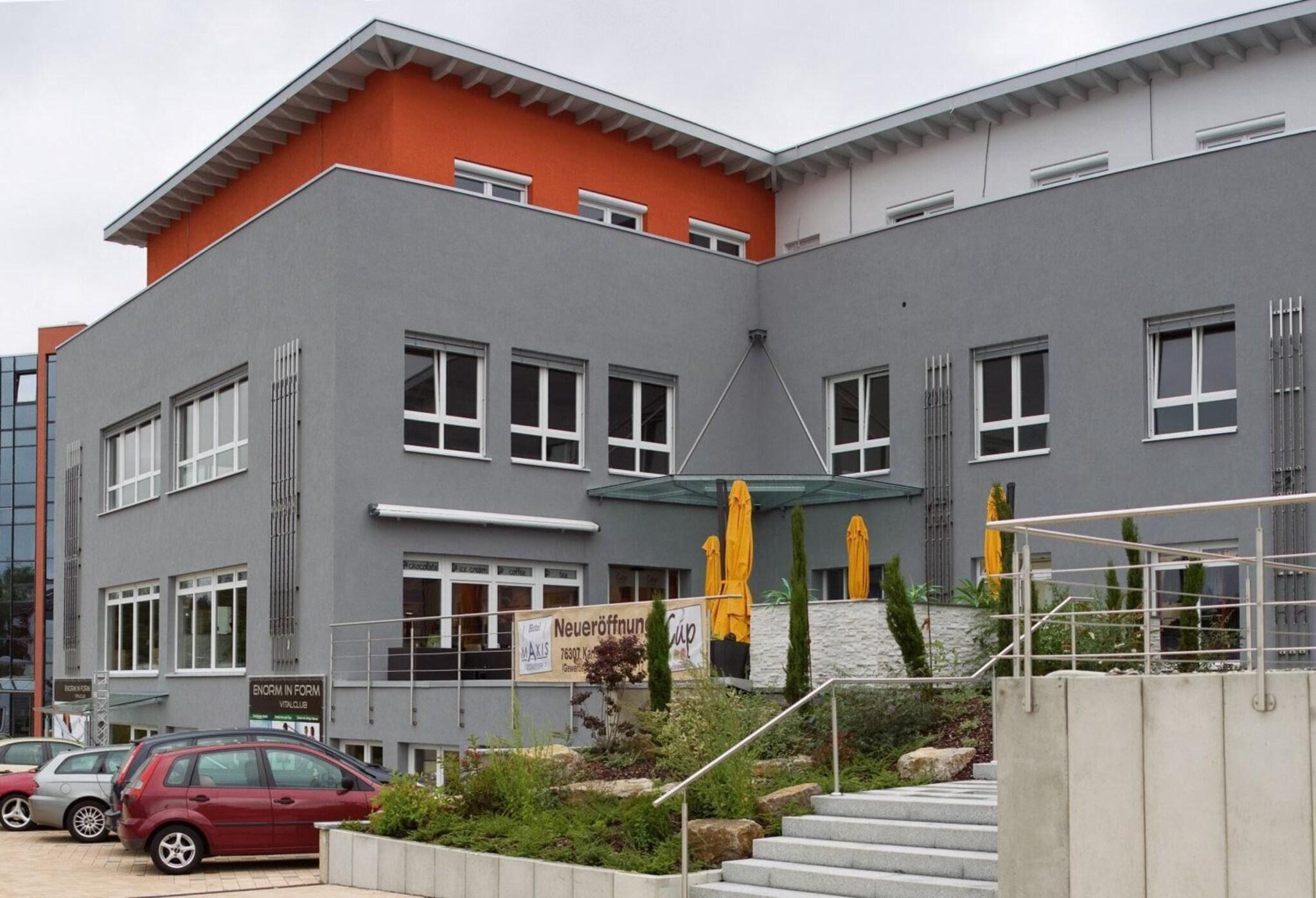 Vista Exterior Hotel Maxis