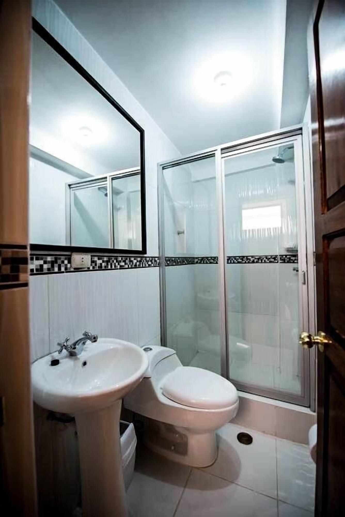 Equipamiento de Habitación Panay Valle