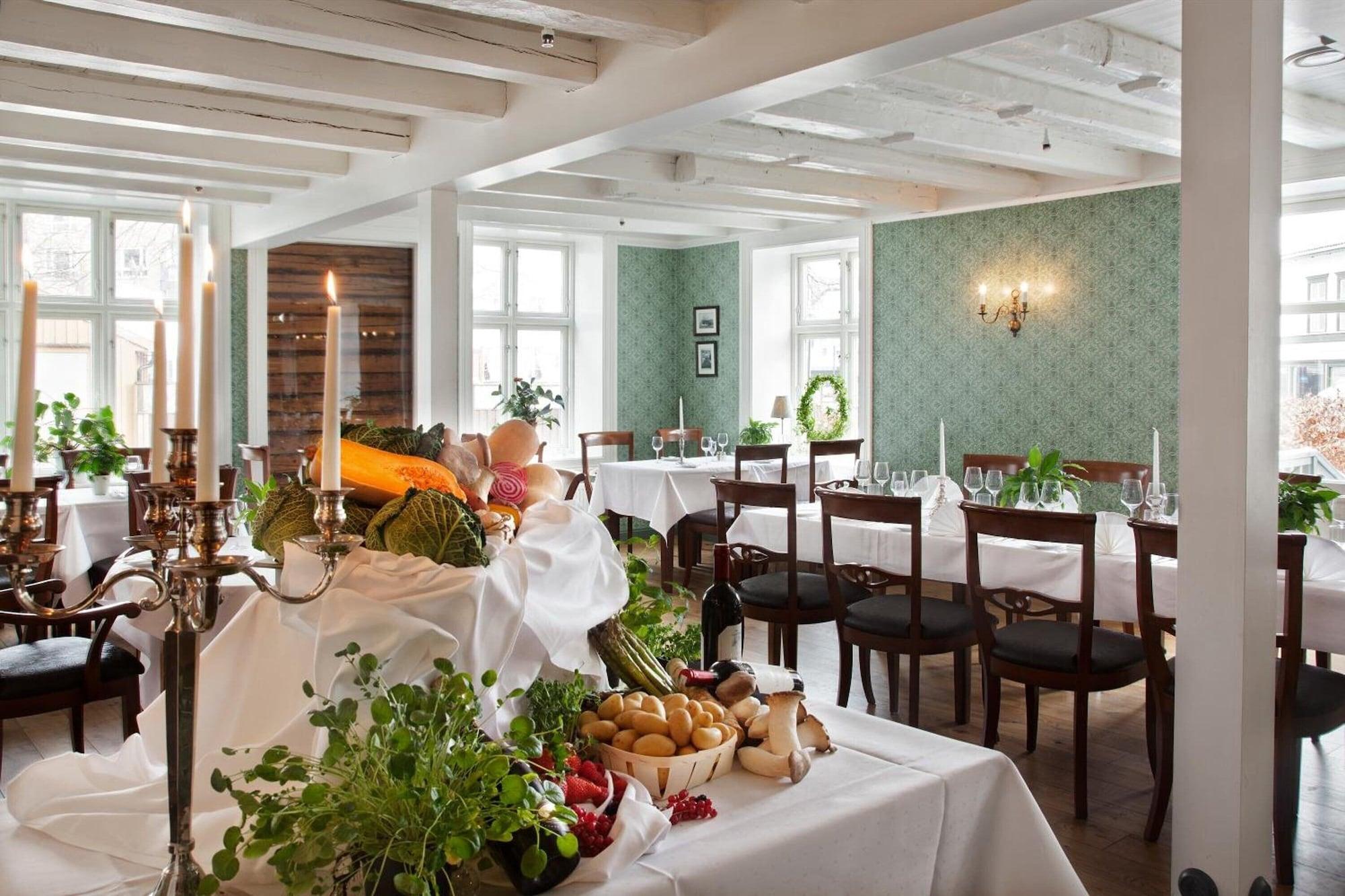 Restaurant Hotel Kong Carl - Unike Hoteller