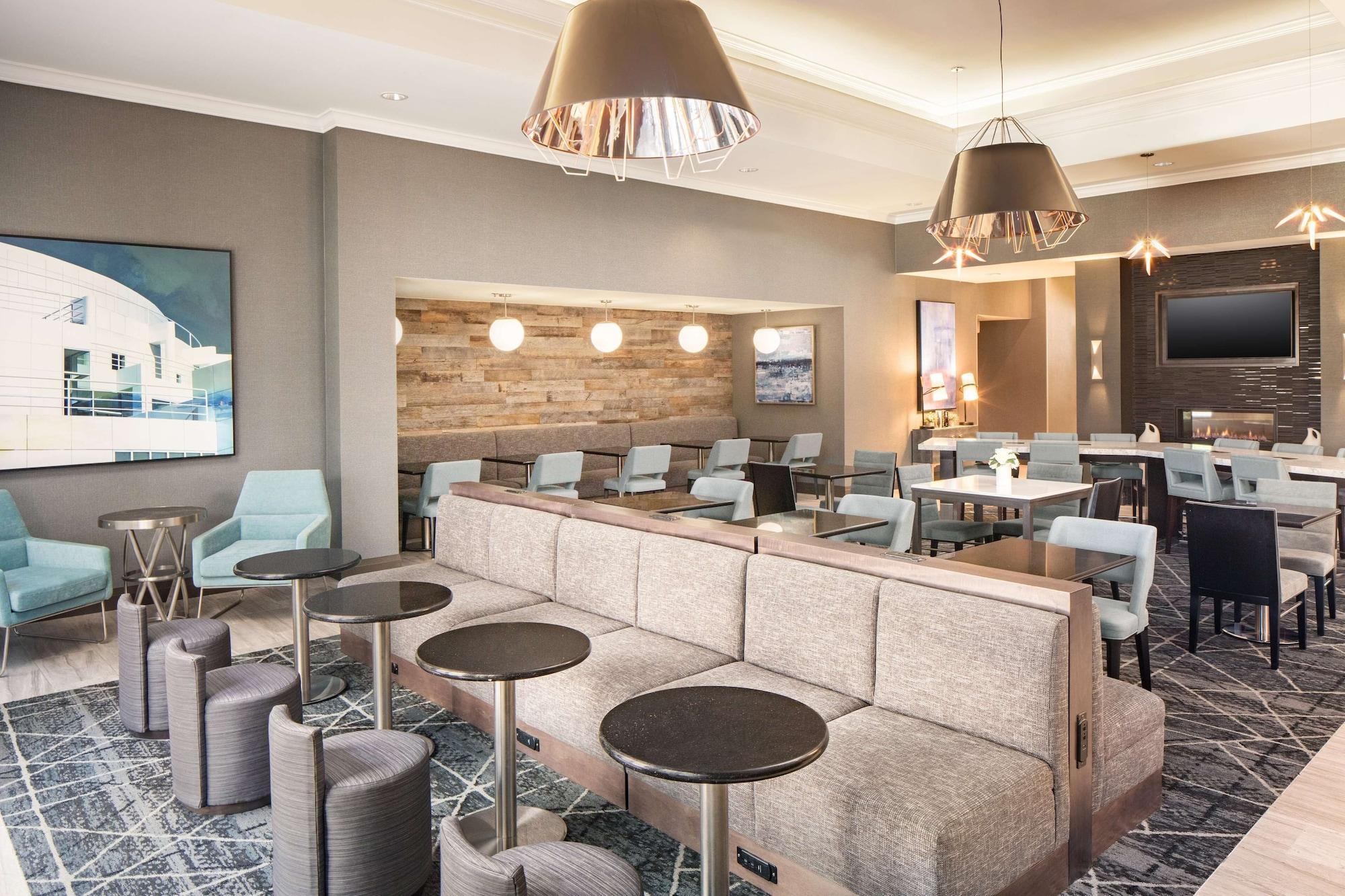 Vista Lobby Homewood Suites by Hilton Atlanta Lenox Buckhead