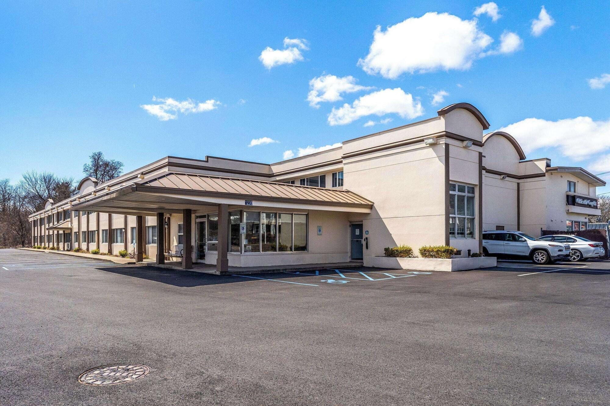 Varios Days Inn by Wyndham Albany SUNY