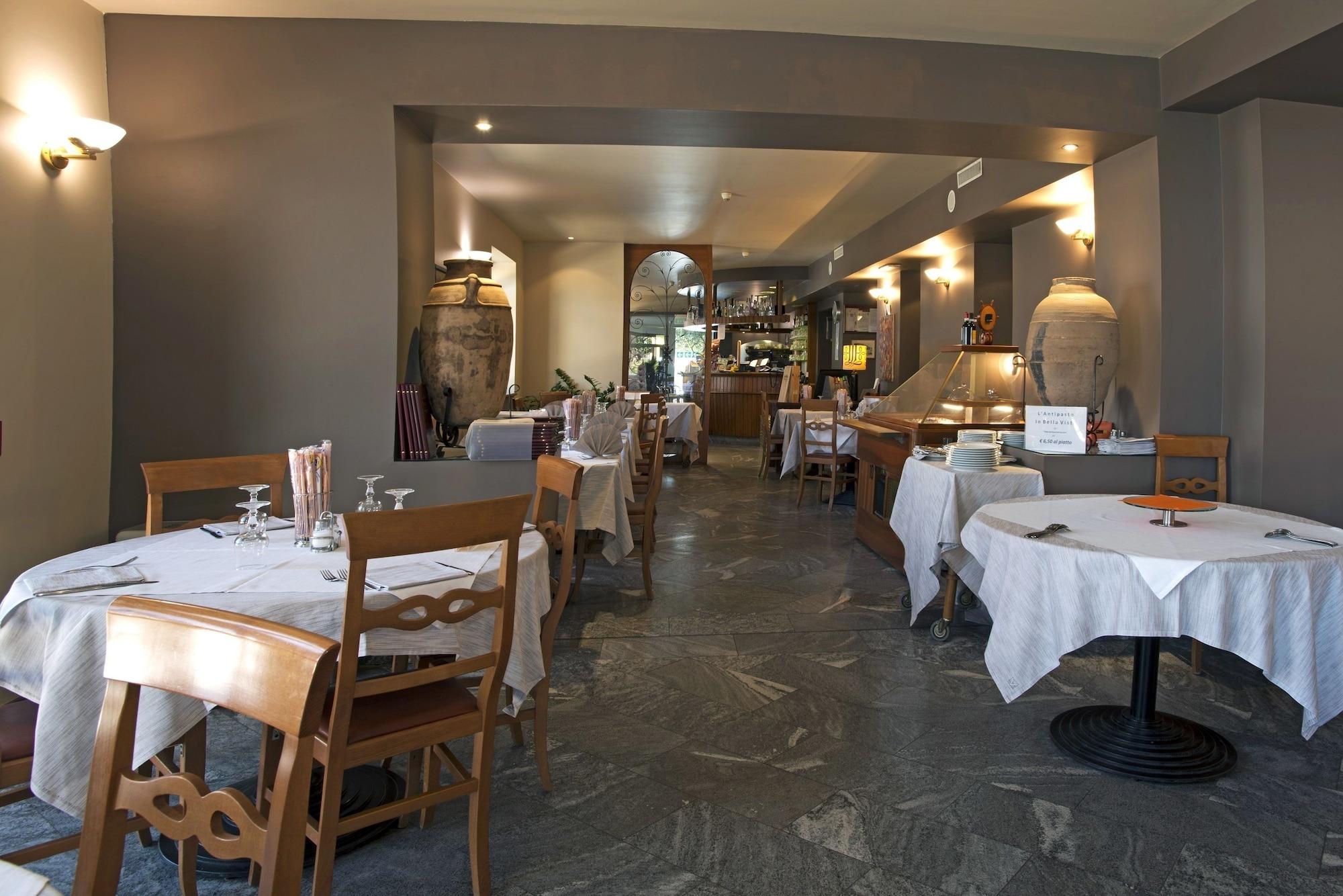 Bar/Salón Sirio Hotel