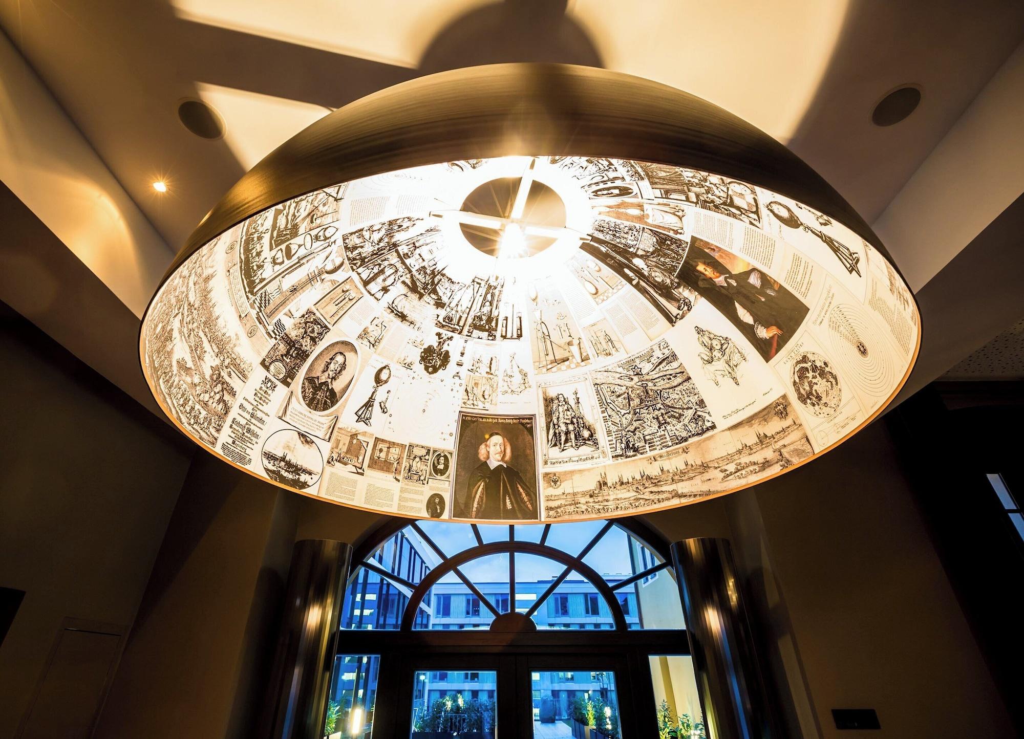 Vista Exterior Motel One Magdeburg