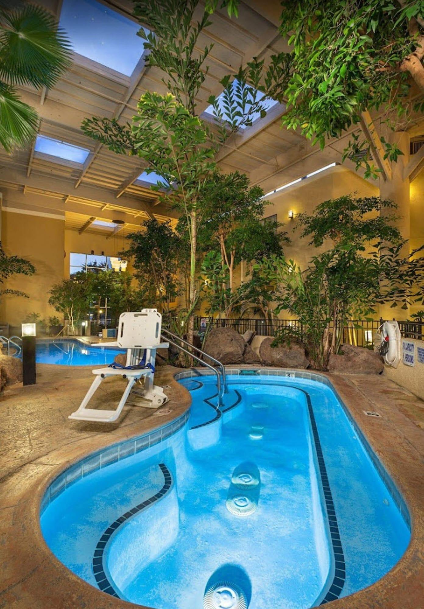 Spa Concord Plaza Hotel