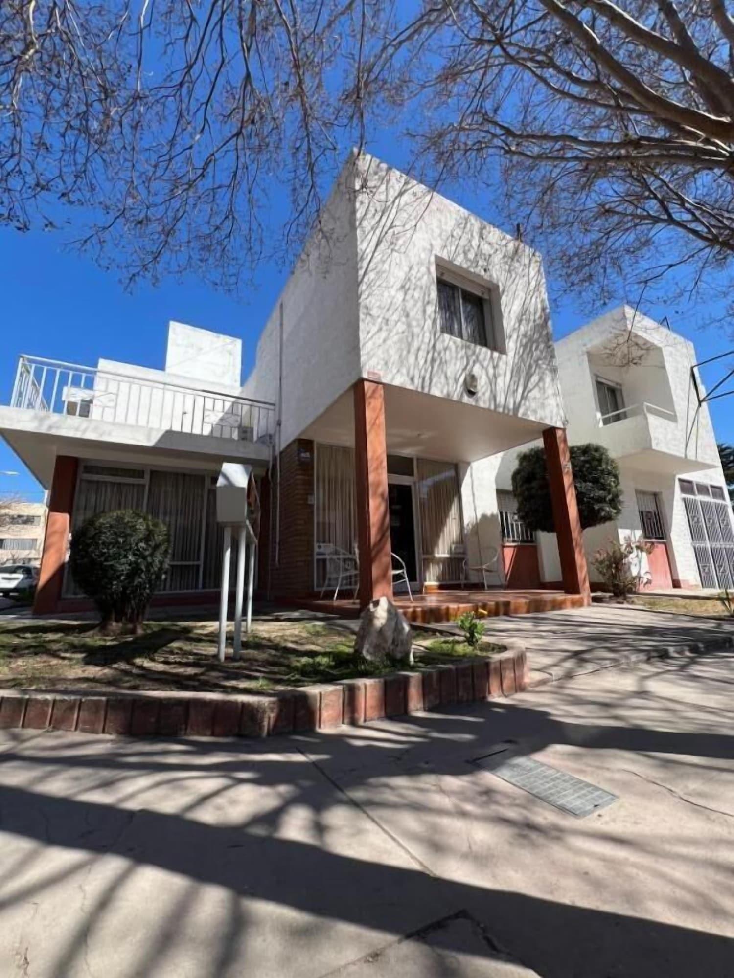 Vista Exterior Hotel Grisabel