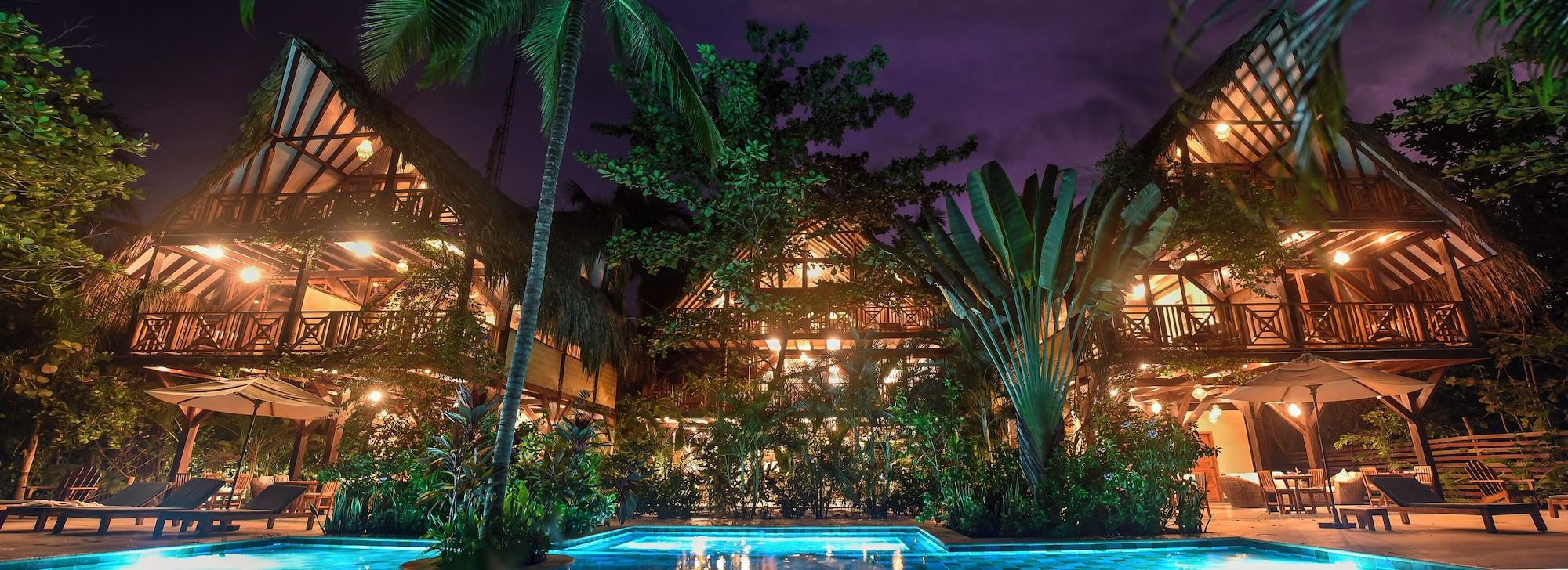 Vista Exterior Cayena by Masaya Collection