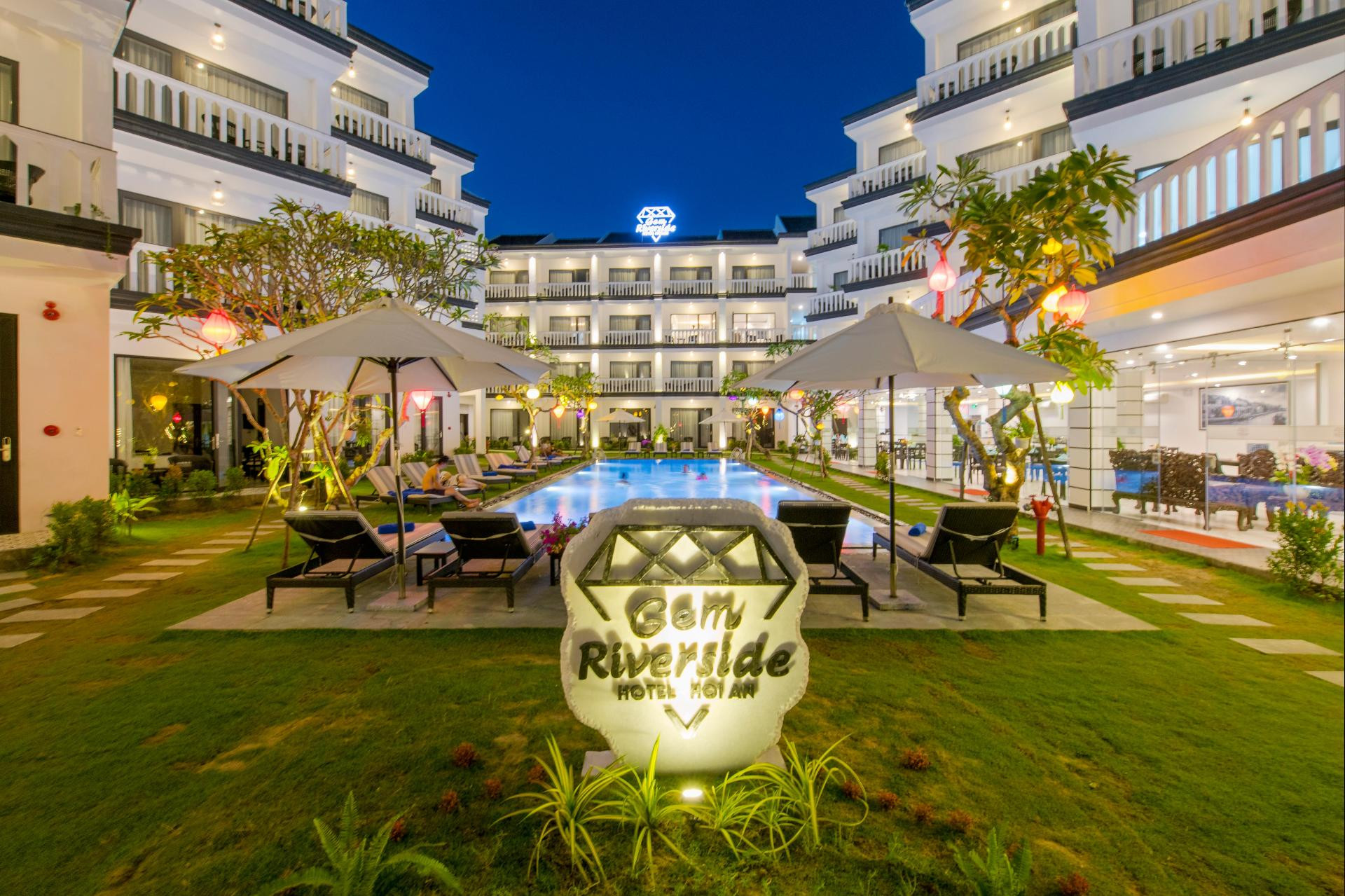 Vista Exterior Gem Riverside Hotel Hoi An