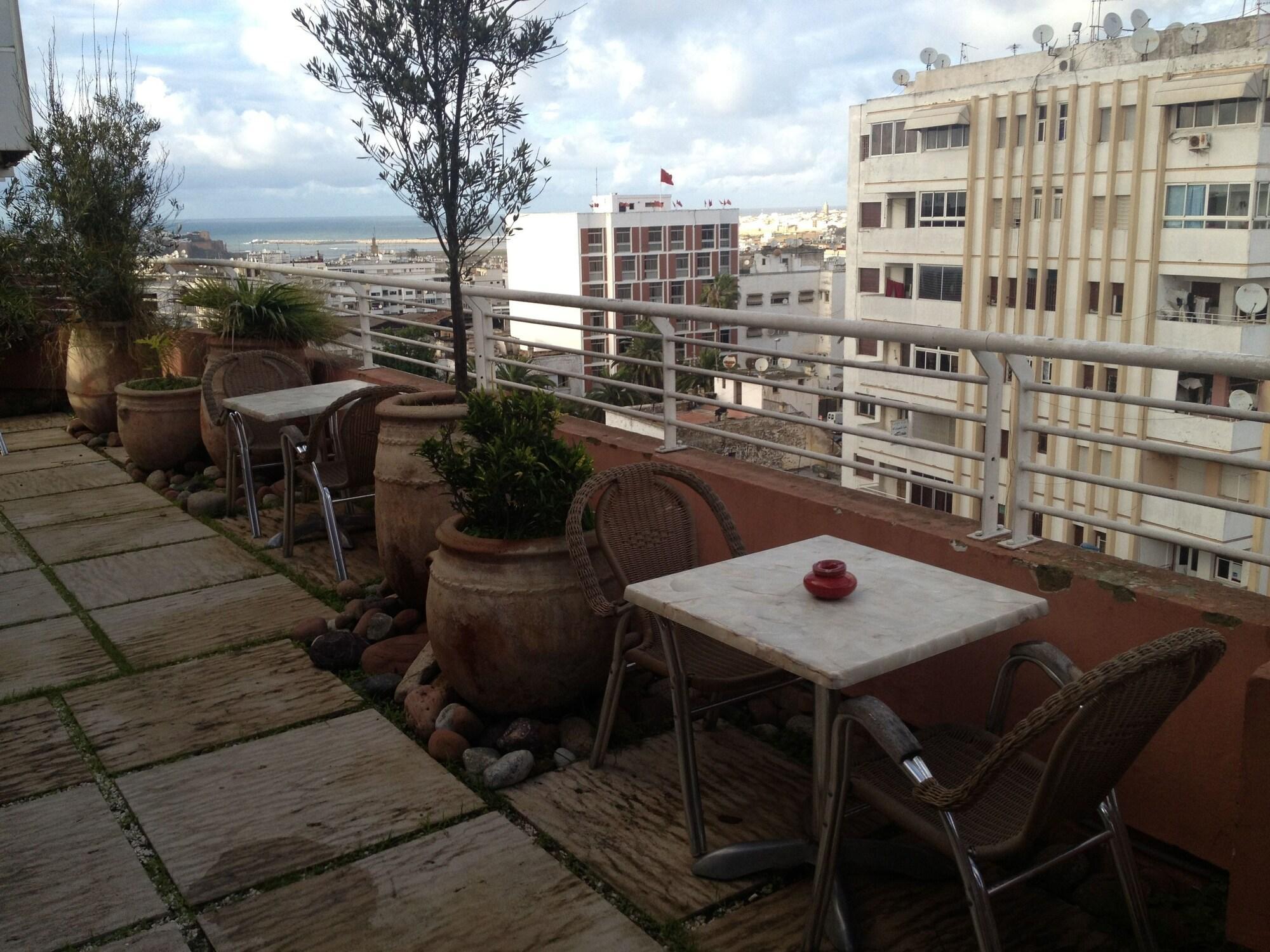 Varios Rihab Rabat