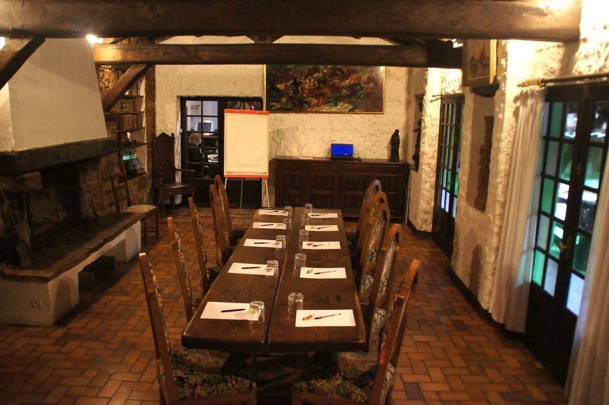 Sala de Reuniones Logis Hôtel Restaurant La Chaumière