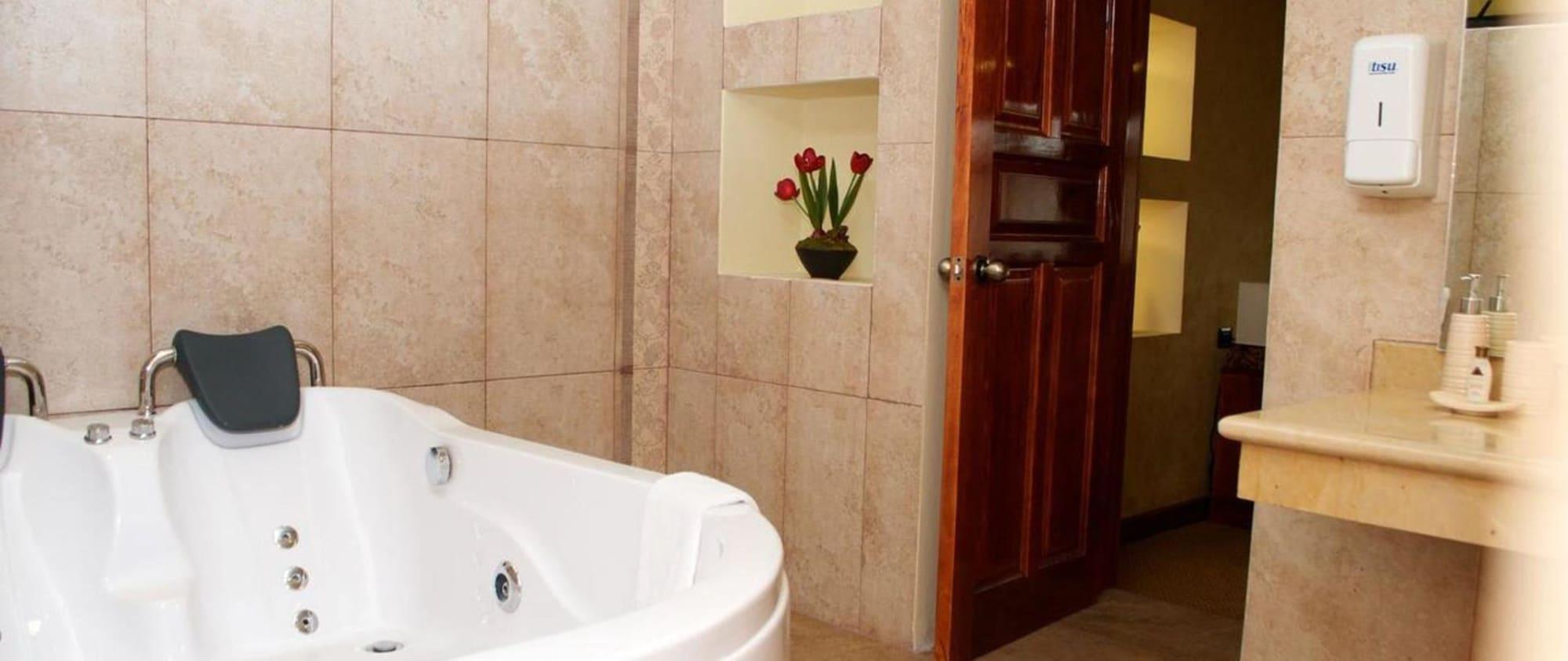 Spa Hotel Ruinas Resort