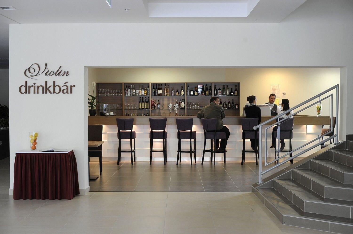Bar/Salón Hunguest Erkel