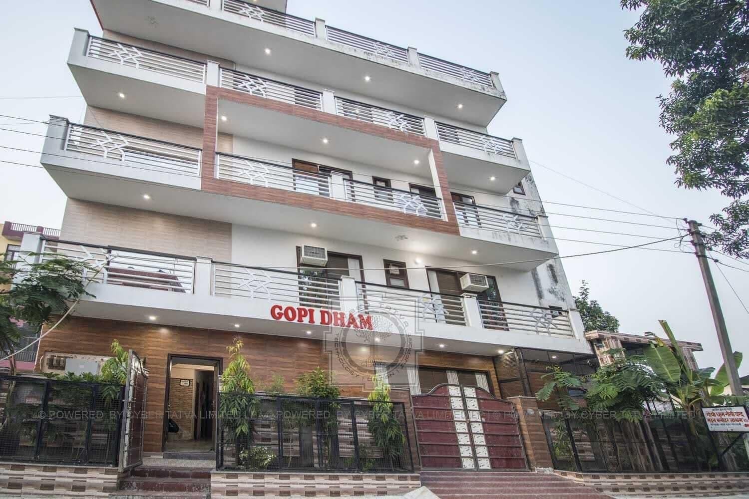 Vista Exterior Gopi Dham By GRB