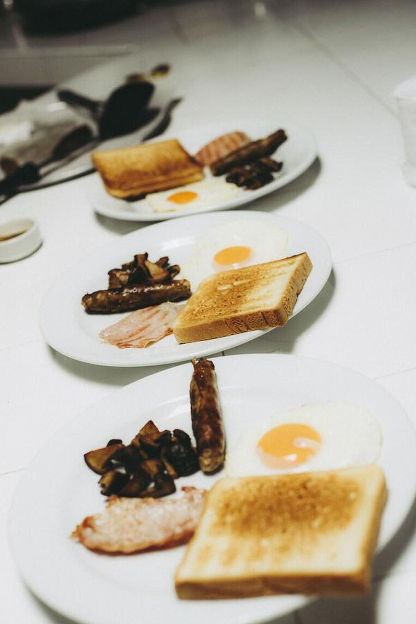 Restaurant Asia Blue - Beach Hostel Hacienda - Bed in 4-bed Dormitory Room