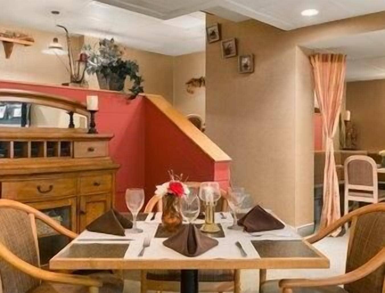 Restaurant Days Inn by Wyndham Stephenville