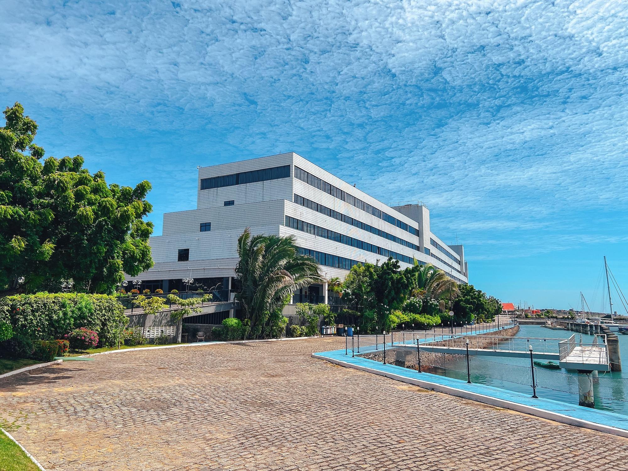 Vista Exterior Marina Park