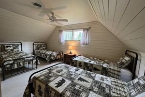 Alquiler Vacacional - Cozy Lake Cottage sleeps 8