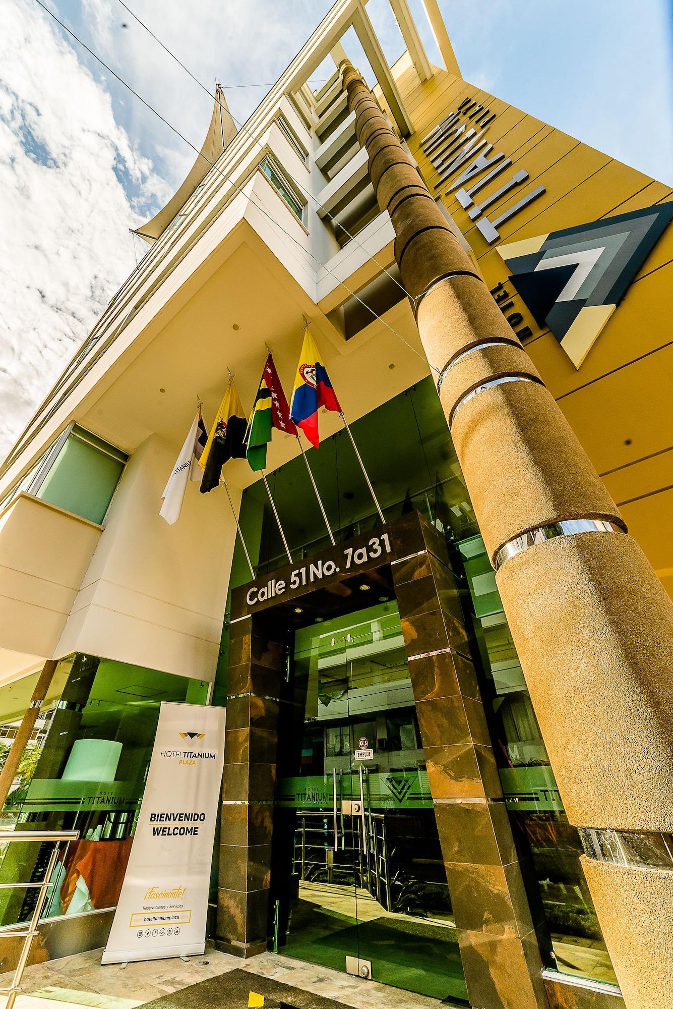 Varios Hotel Titanium Plaza