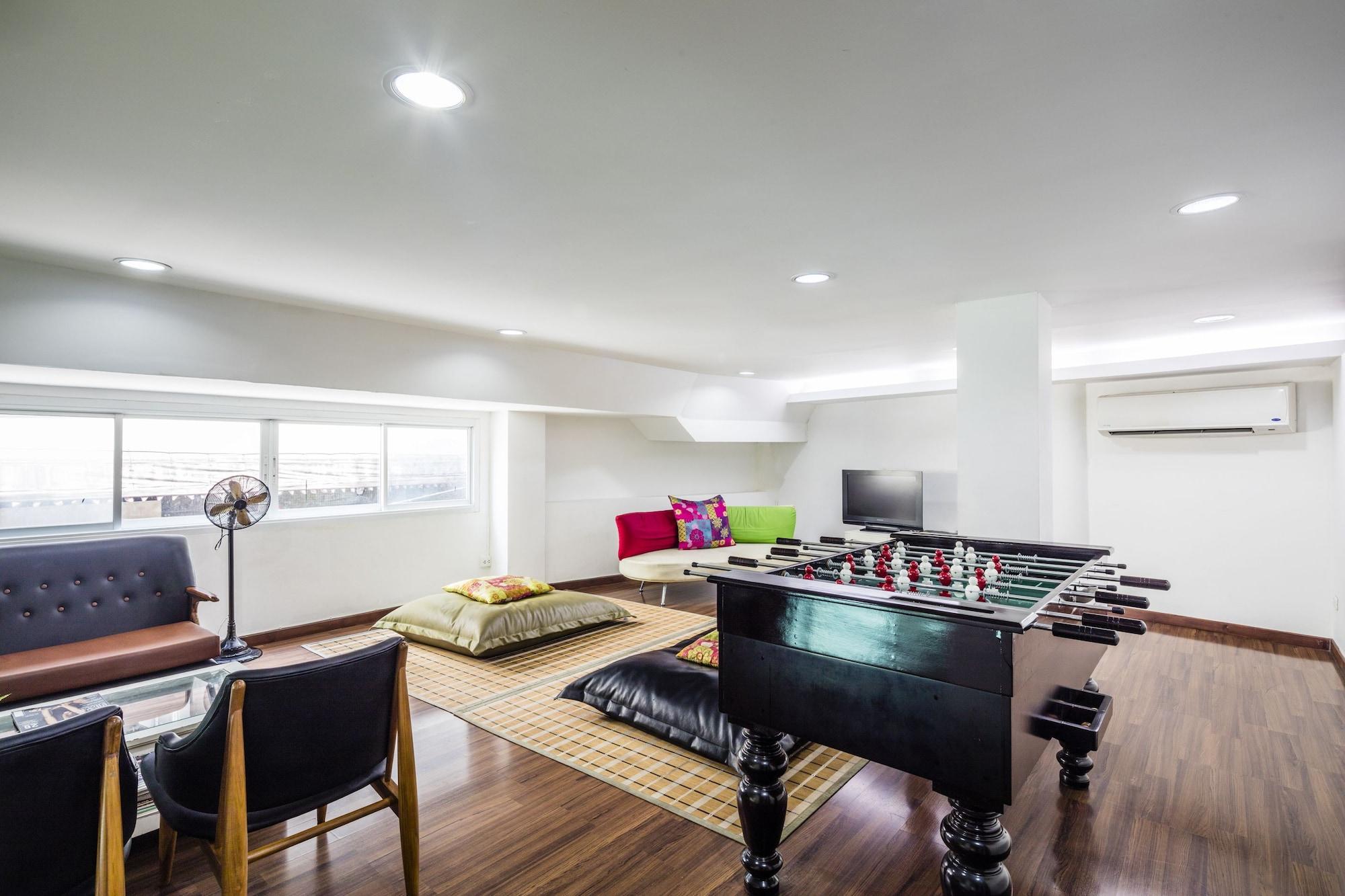 Sala de Reuniones At Hua Lamphong Hotel - Hostel