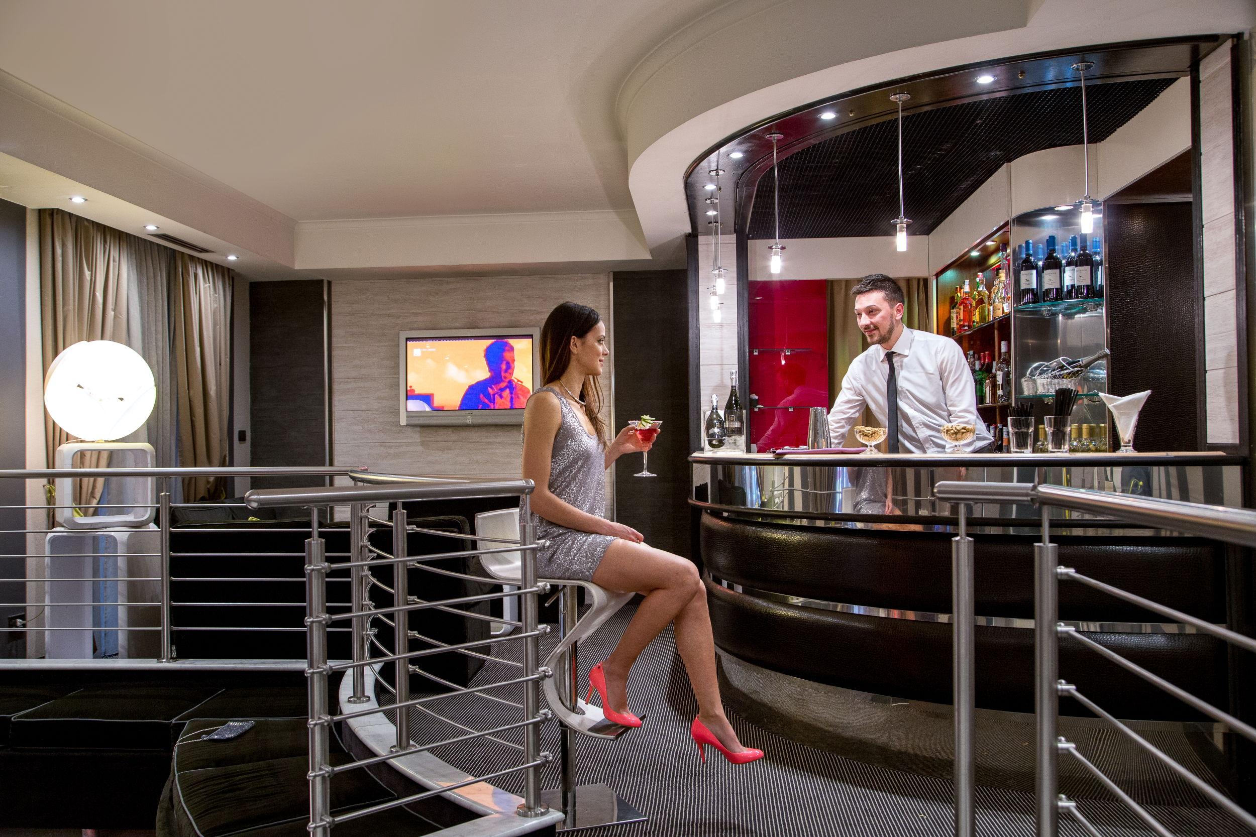 Bar/Salón Hotel Ariston