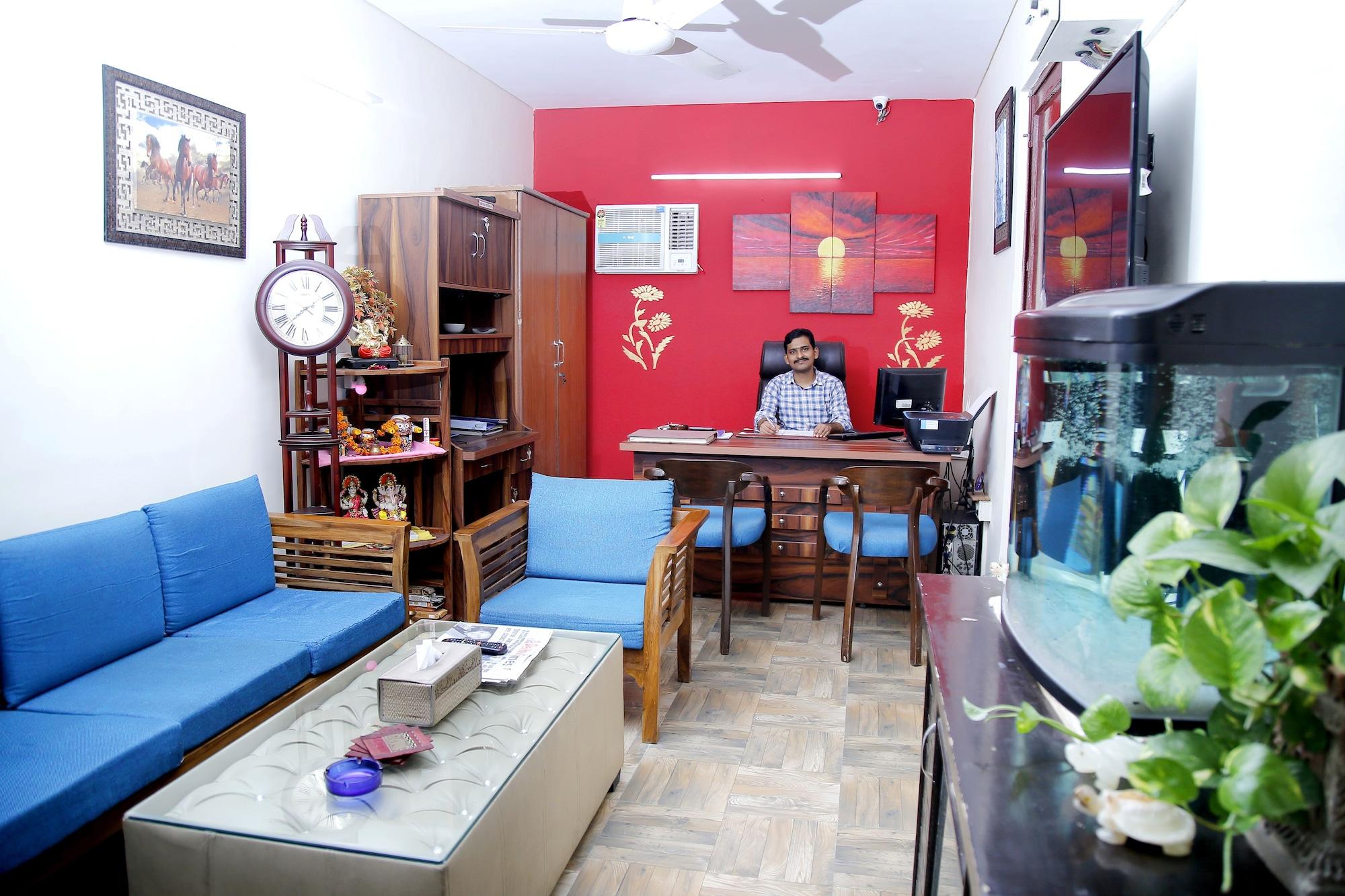 Vista Lobby Maplewood Stay